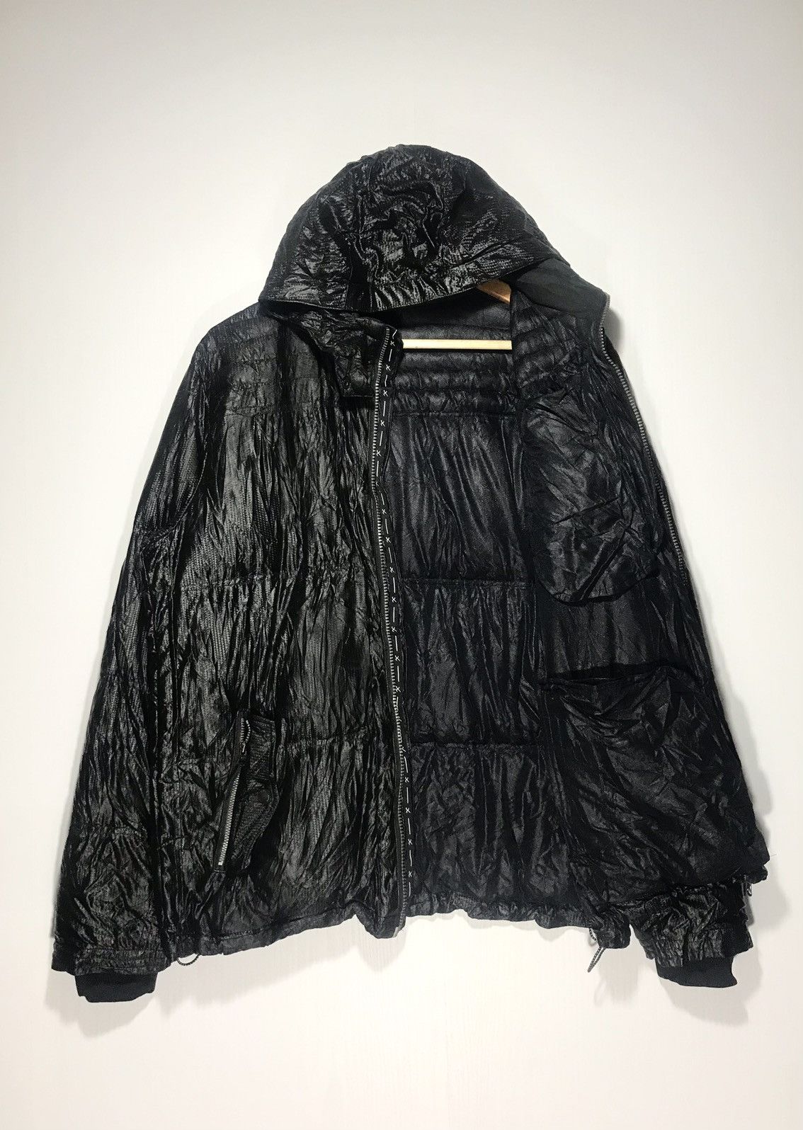 Other Cwx Compression Wear X Black Puffer Jacket Size US L / EU 52-54 / 3 - 4 Thumbnail