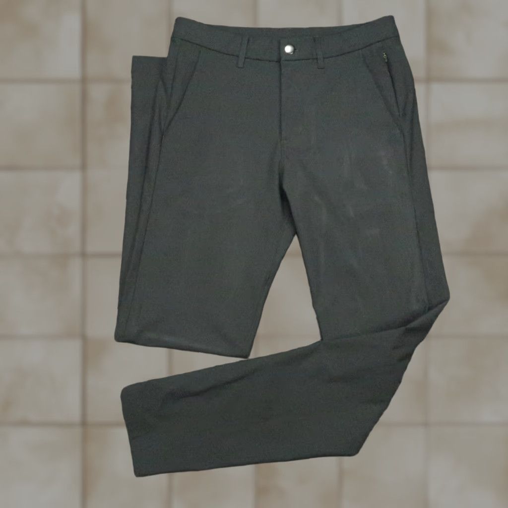 Lululemon Lululemon Pants Men 30x32 Gray Slim Fit Warpstreme Zip Pocket 5-Pocket Design Chino Mens Size US 30 / EU 46 - 1 Thumbnail
