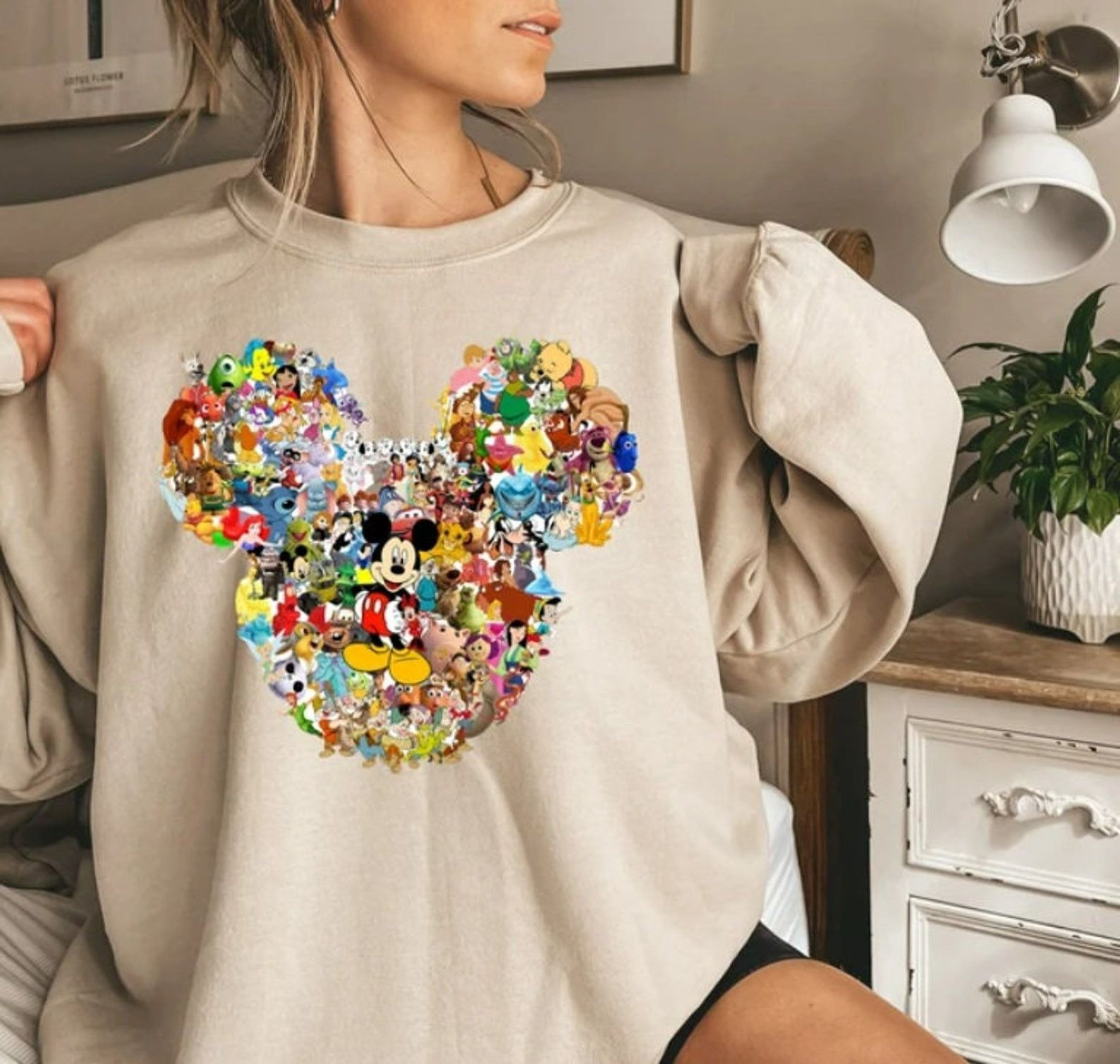 Designer × The Unbranded Brand Characters Sweatshirt Size XL / US 12-14 / IT 48-50 - 1 Thumbnail
