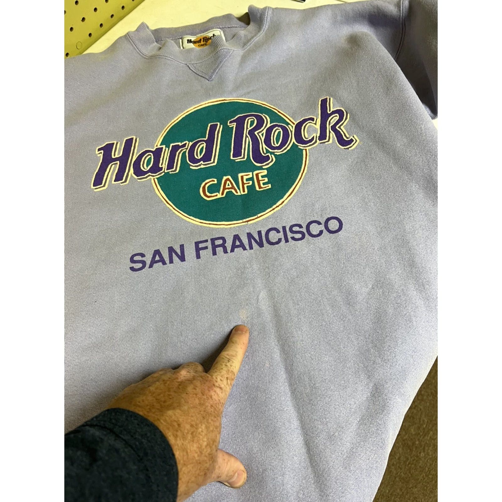 Hard Rock Cafe VINTAGE Hard Rock Cafe San Francisco Sweatshirt Crewneck L Periwinkle Logo USA 90s Size US L / EU 52-54 / 3 - 4 Thumbnail