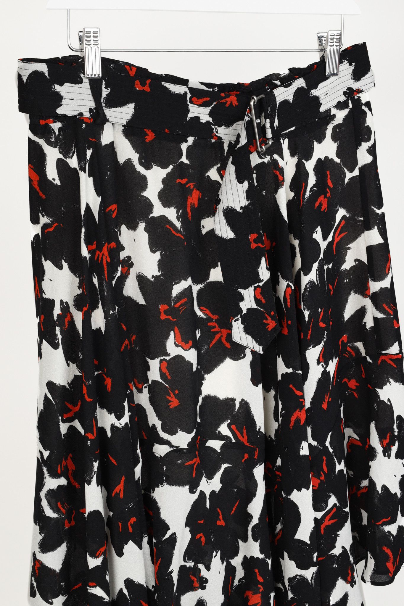 A.L.C. A.L.C. Bias Black Floral Silk Skirt Size 30" / US 8 / IT 44 - 3 Thumbnail