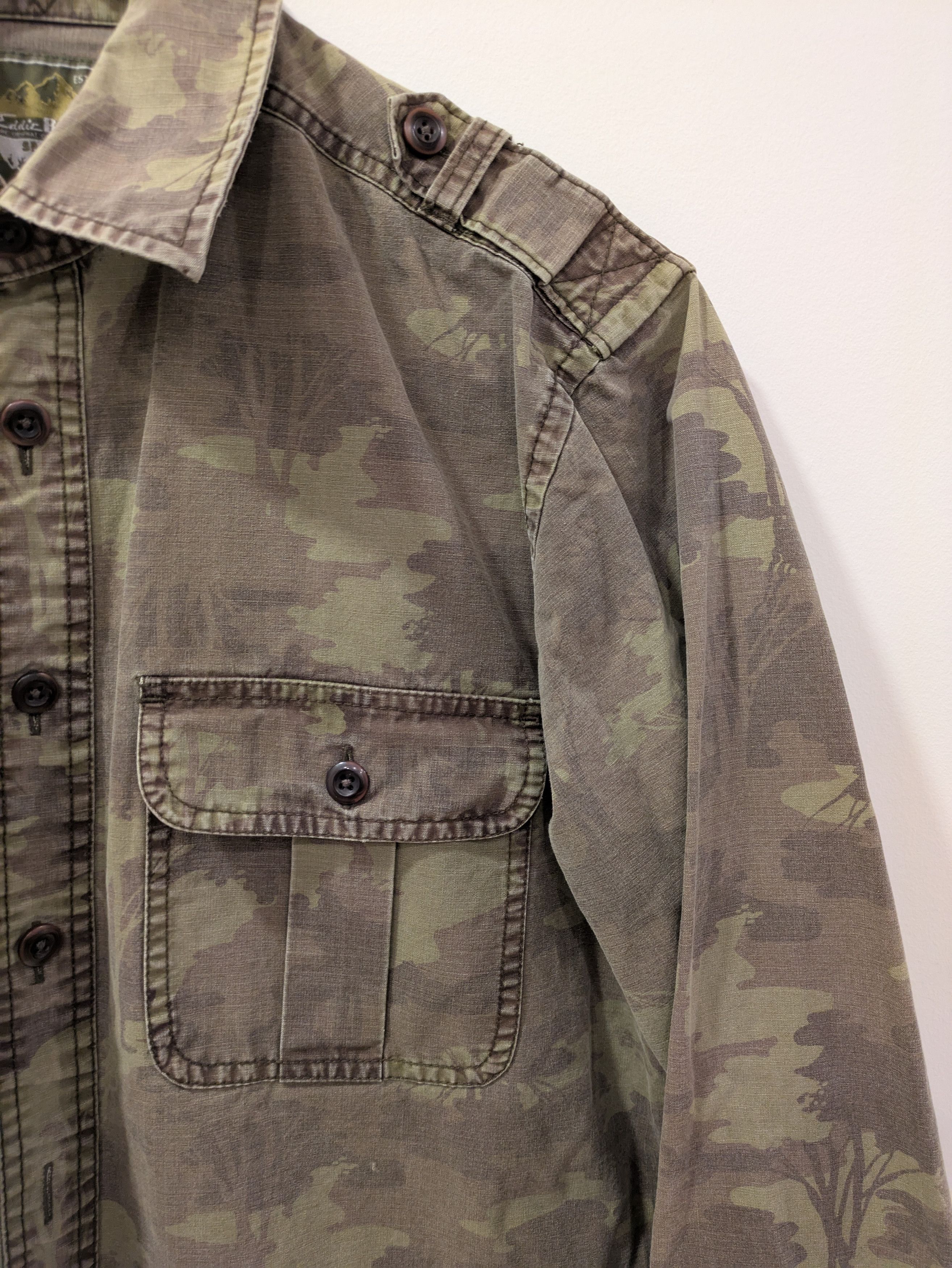 Eddie Bauer × Vintage Vintage Eddie Bauer Sport Camouflage Size US M / EU 48-50 / 2 - 2 Thumbnail