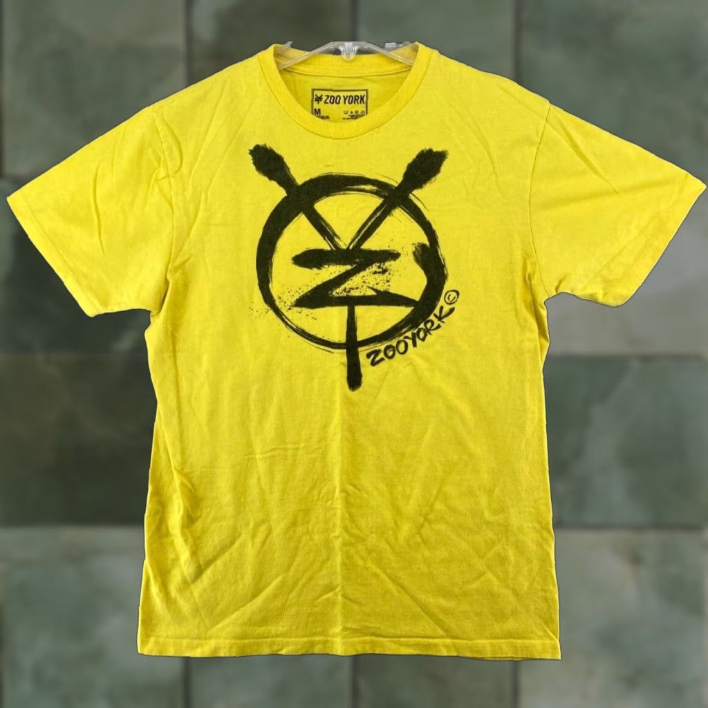 Zoo York Zoo York Mens TShirt Medium Yellow Spellout Logo 90s Size US M / EU 48-50 / 2 - 1 Thumbnail