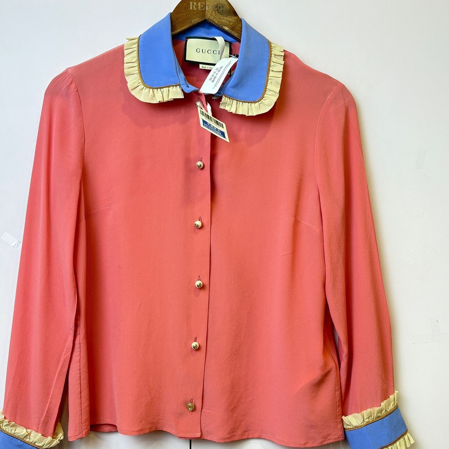 Gucci Gucci Ruffle Collar Button Up Blouse Size 40 Size S / US 4 / IT 40 - 1 Thumbnail