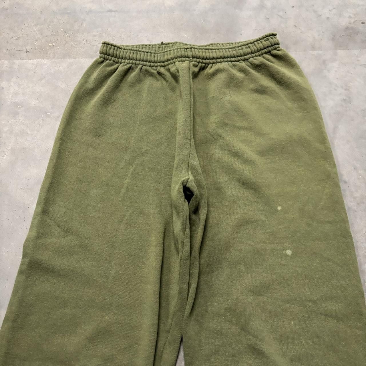 Japanese Brand × Vintage Crazy Vintage 90s Khaki Green Skater Essential Sweatpants! Size US 30 / EU 46 - 4 Thumbnail