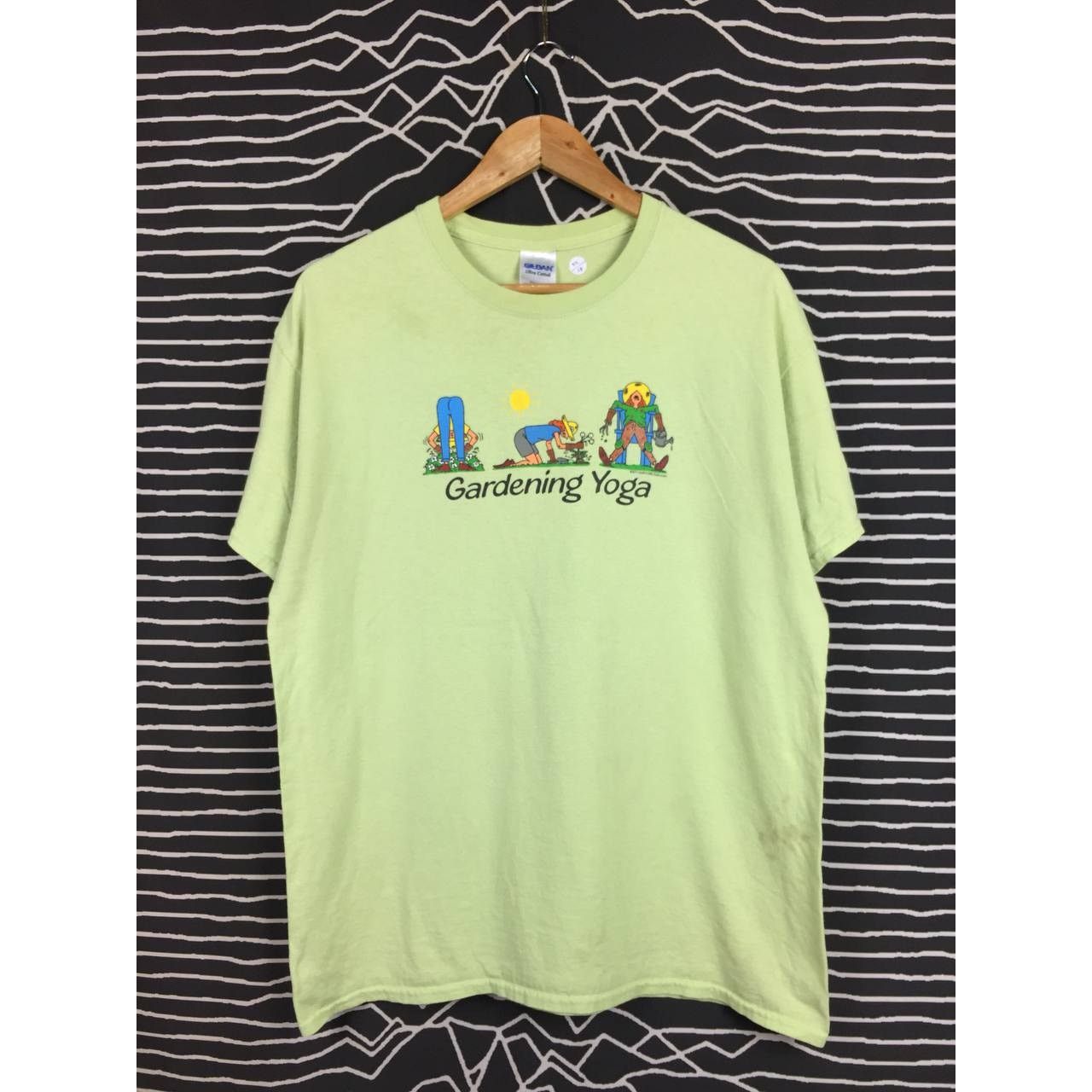 Gildan × Vintage Earth Sun Moon Gardening Yoga Nature Inspired Tee Size US L / EU 52-54 / 3 - 1 Thumbnail