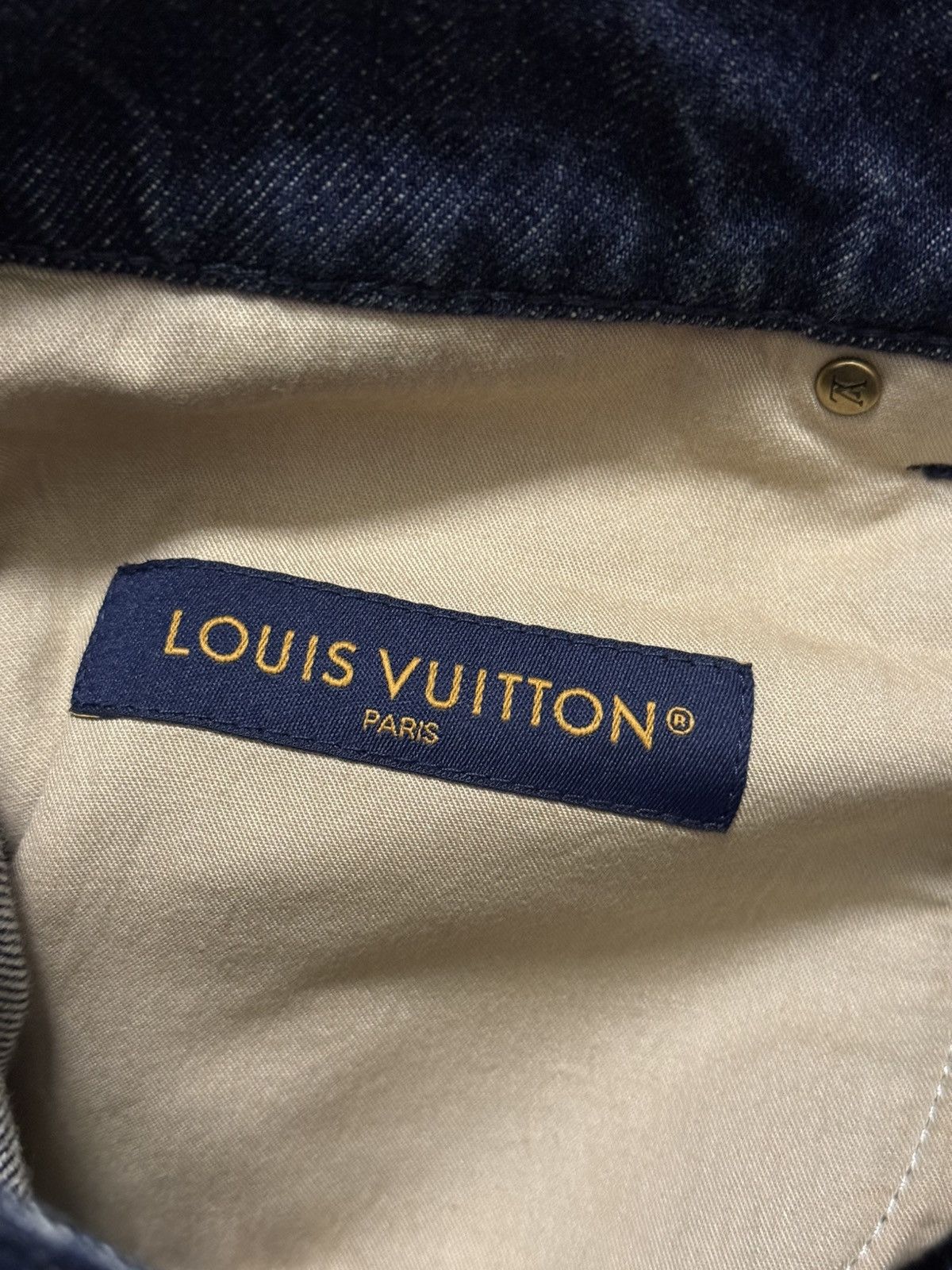 Louis Vuitton Louis Vuitton carpenter monogram shorts Size US 32 / EU 48 - 14 Thumbnail
