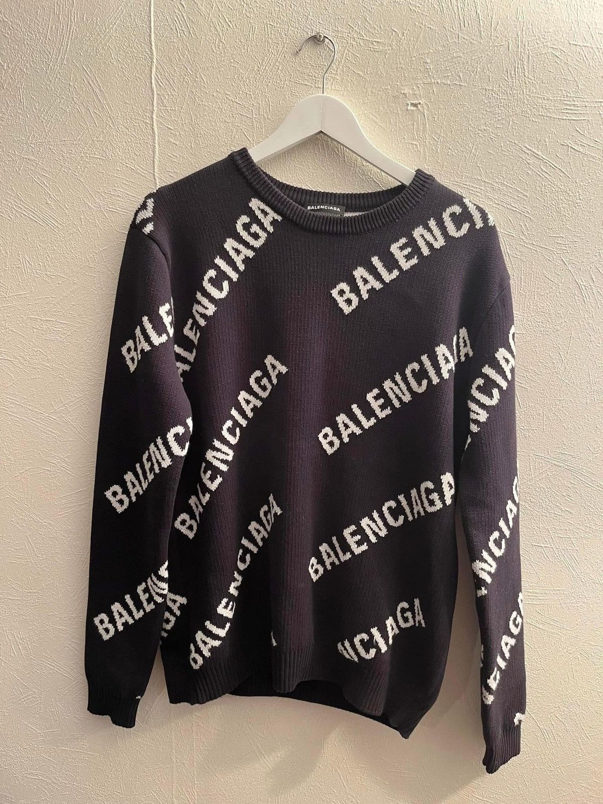 Balenciaga Logo sweater Size US L / EU 52-54 / 3 - 1 Thumbnail