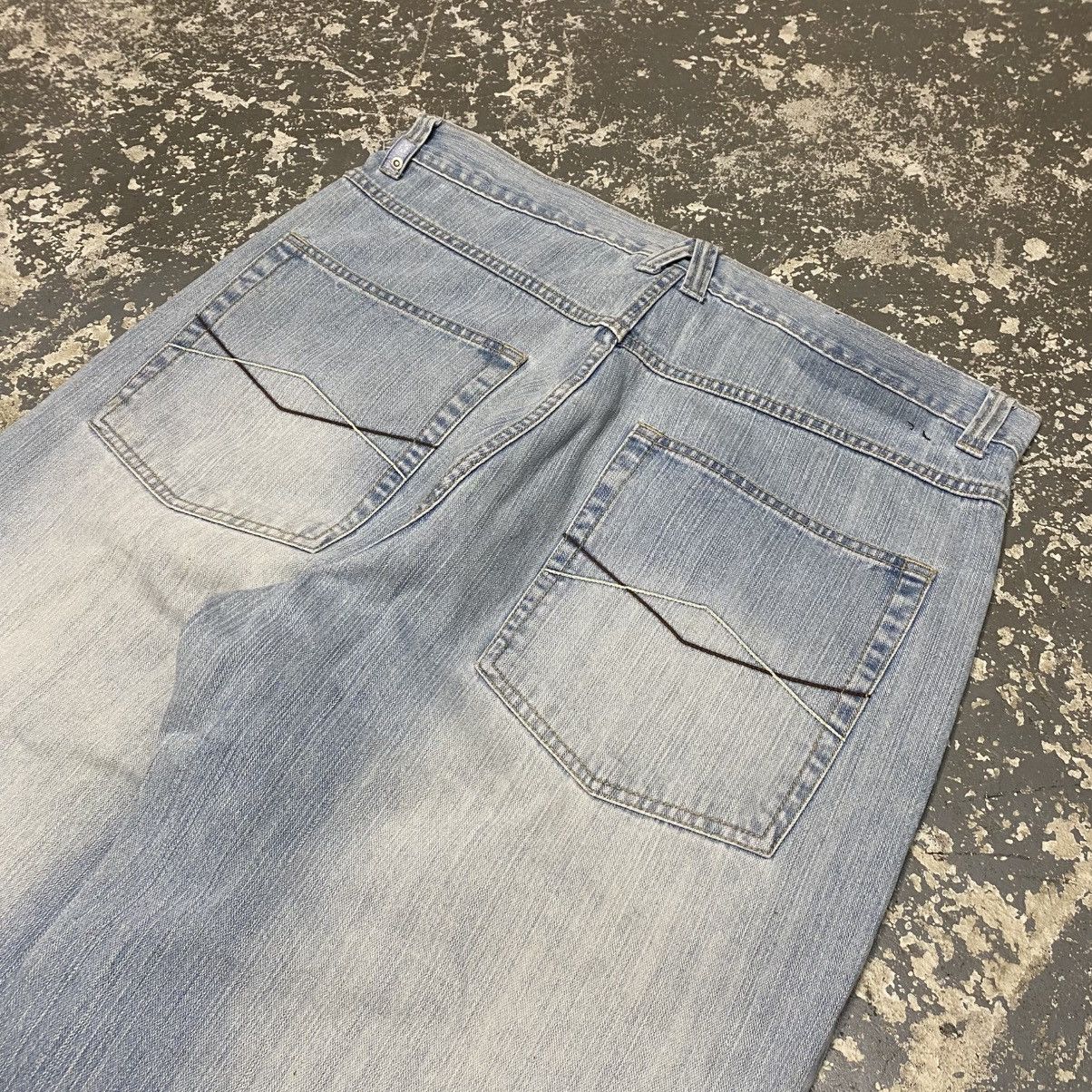 Southpole × Vintage Vintage Southpole Patchwork Reworked Y2K Denim Baggy Jeans Size US 39 - 9 Thumbnail