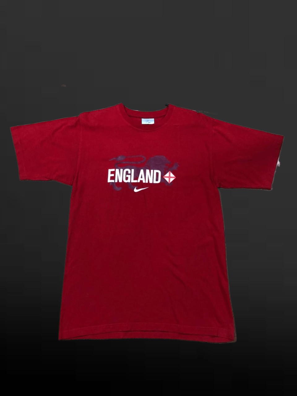 Nike Nike Y2K Size M Red T-Shirt Big print Size US M / EU 48-50 / 2 - 1 Thumbnail