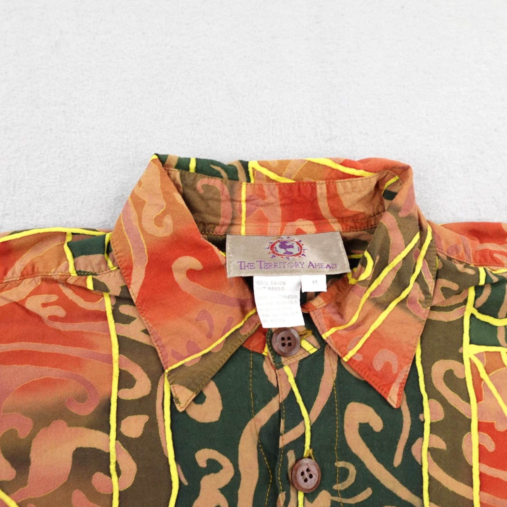 The Territory Ahead VINTAGE Territory Ahead Shirt Mens Medium Orange Green Abstract Tribal Print Camp Rayon Size US M / EU 48-50 / 2 - 2 Thumbnail