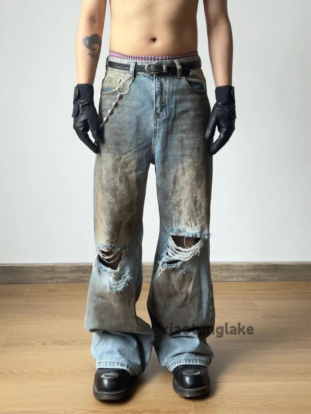 xz vintage washed faded ripped damaged Stain jeans