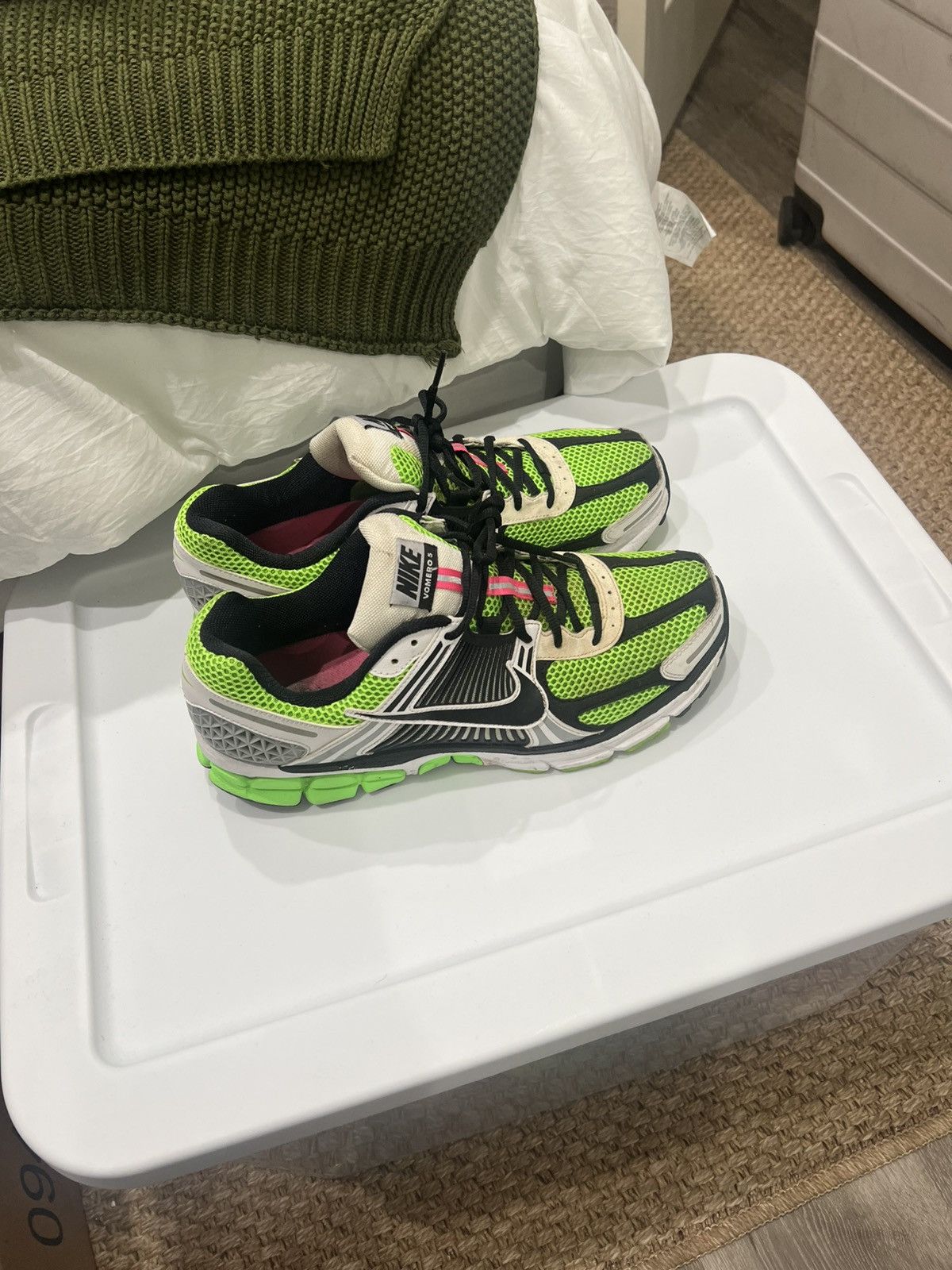 Nike Nike Vomero 5 Size US 11 / EU 44 - 3 Thumbnail