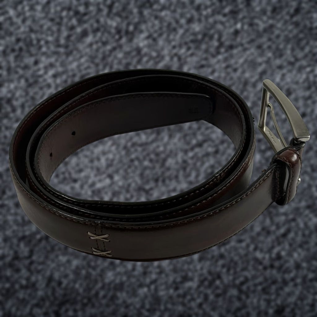 Neiman Marcus VINTAGE Neiman Marcus Leather Belt Saddle Brown Brass Topstitching Size 40 Italy Men Belt Brown 49in with buckle Size 40 - 1 Thumbnail