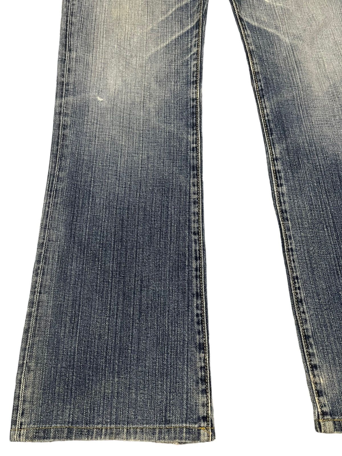 Gap Vintage Gap Blue Wash Distress Bootcut Style Jeans Size US 30 / EU 46 - 5 Thumbnail