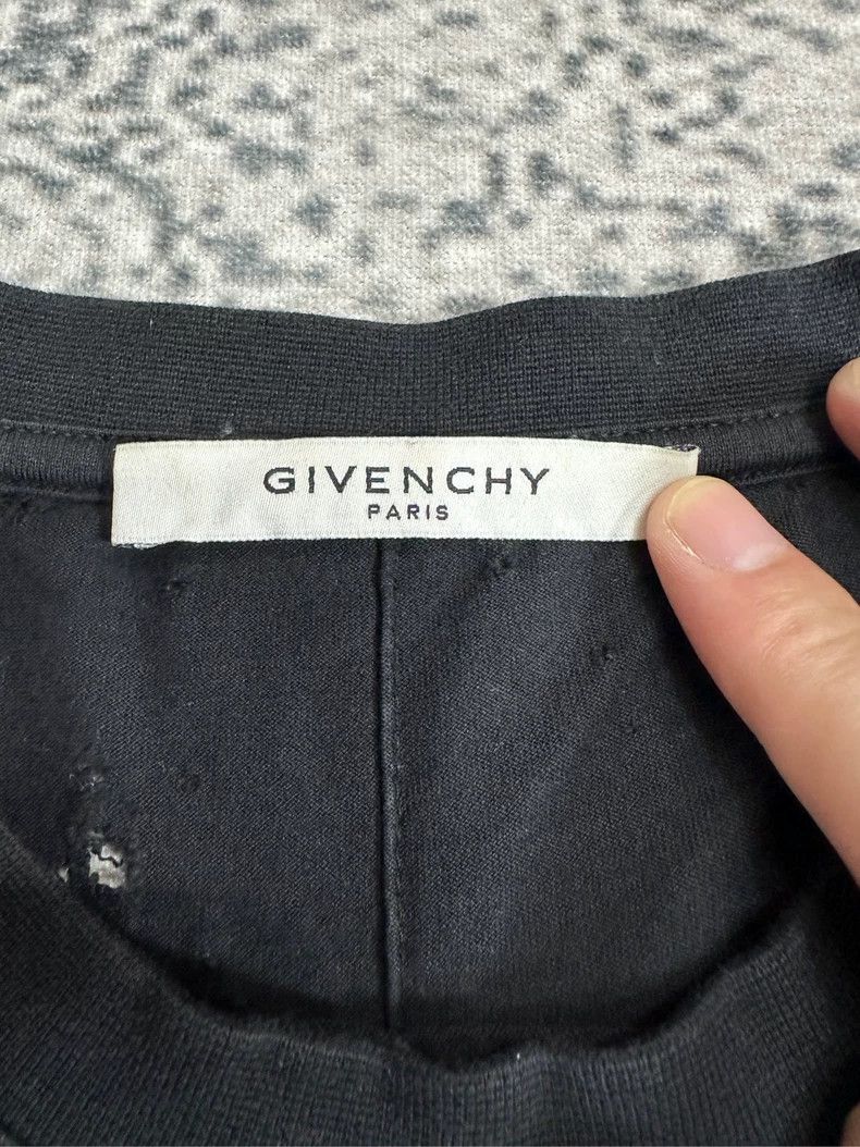 Givenchy Givenchy Wormhole Destroyed Chest Logo Short Sleeve Size US S / EU 44-46 / 1 - 3 Thumbnail
