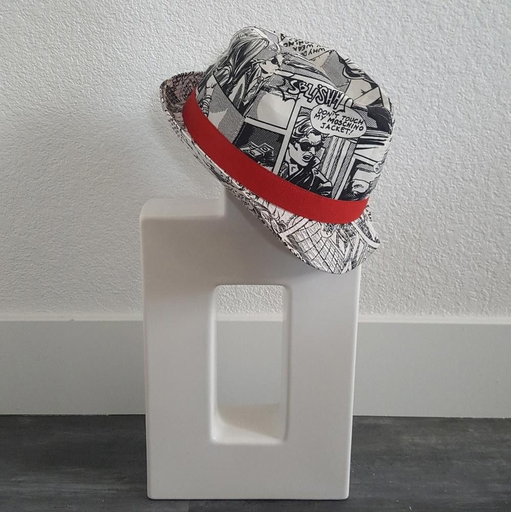 Moschino White Red Newspaper Moschino Rare Fedora Size ONE SIZE - 1 Thumbnail