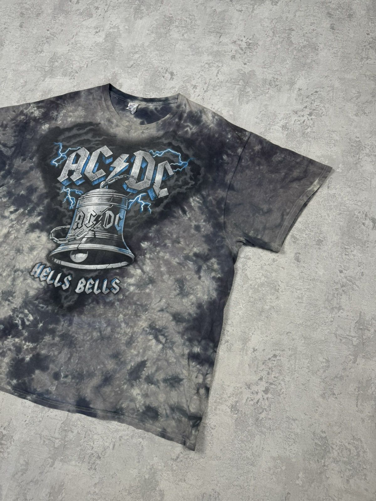 AC/DC Vintage AC/DC Hells Bells T-Shirt Big Logo Size XXL Size US XXL / EU 58 / 5 - 3 Thumbnail