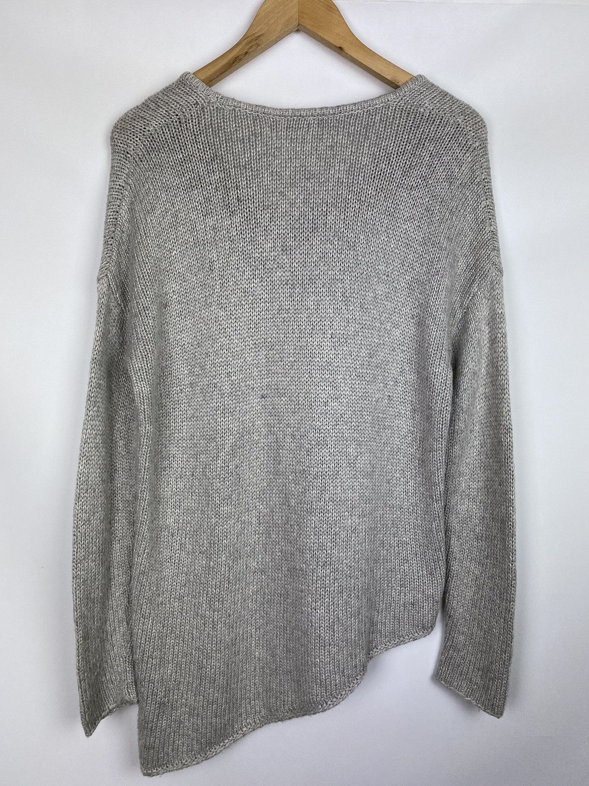 Helmut Lang Helmut Lang ladies avant-garde assymetrical sweater pullover Size S / US 4 / IT 40 - 12 Thumbnail