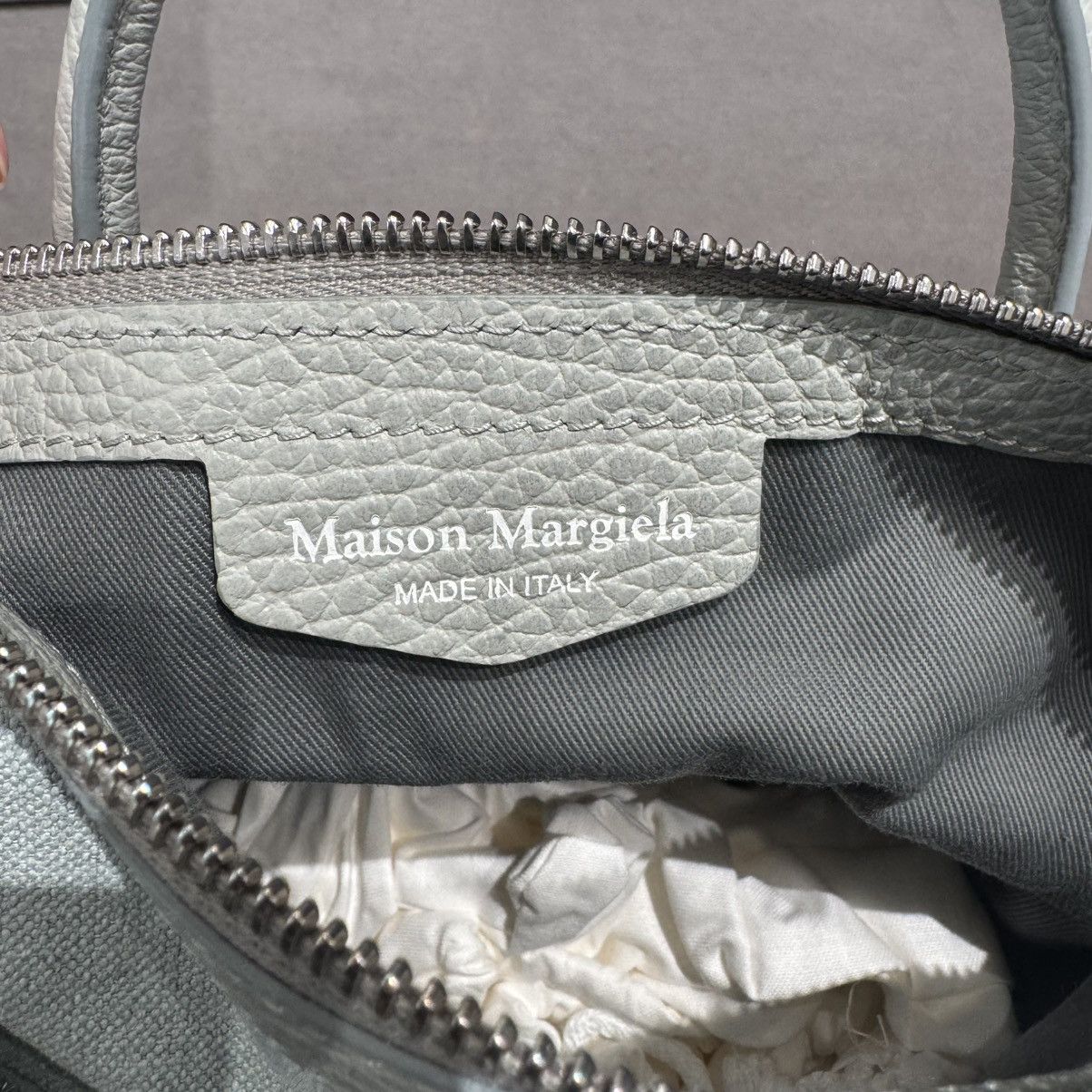 Maison Margiela NWT 5AC Classique Mini Bag Dusty Blue Pebbled Leather Size ONE SIZE - 12 Thumbnail