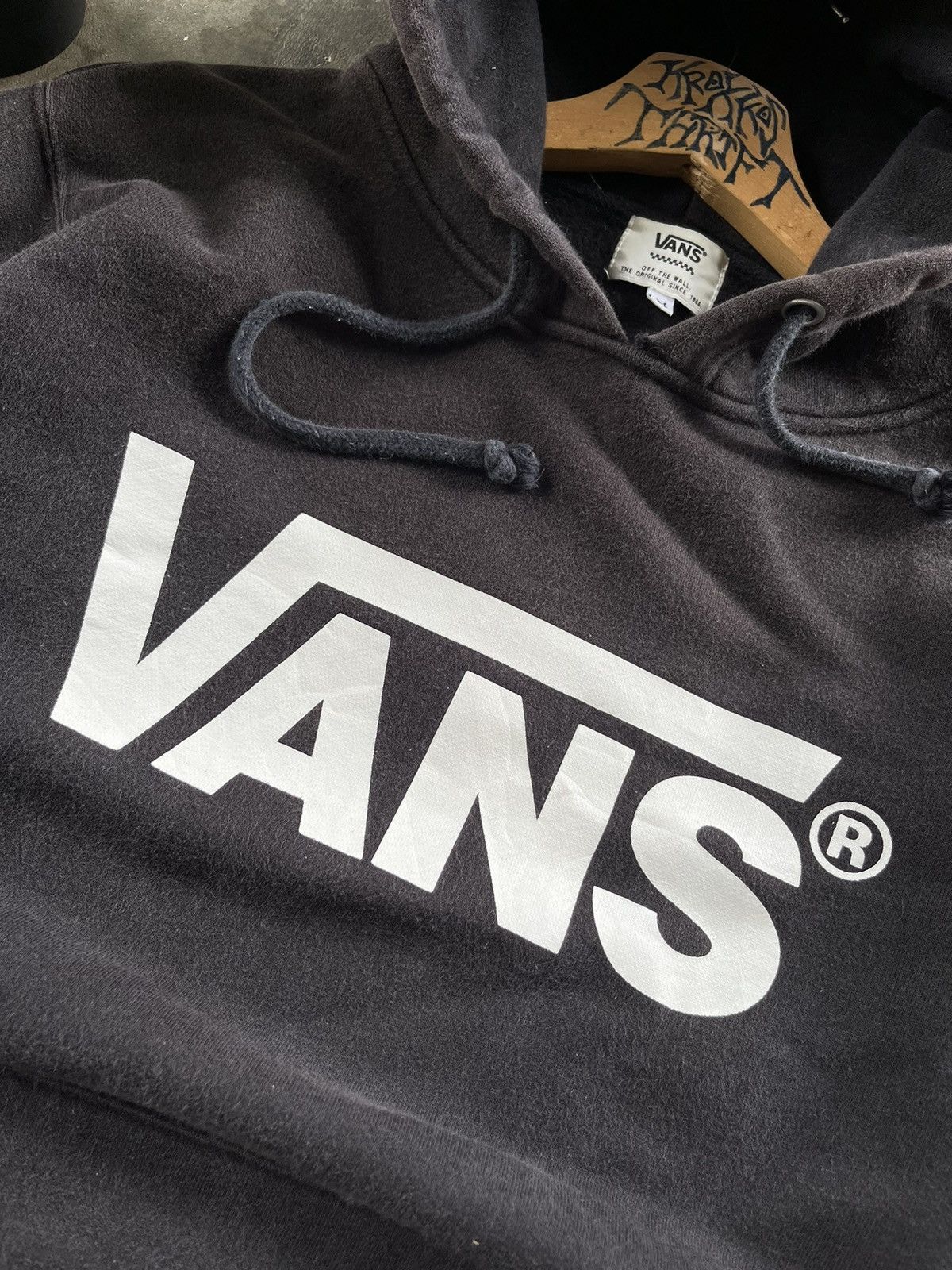Vans ⚡️Vans Big Central Logo Hoodie (Padin Musa) Size US M / EU 48-50 / 2 - 2 Thumbnail