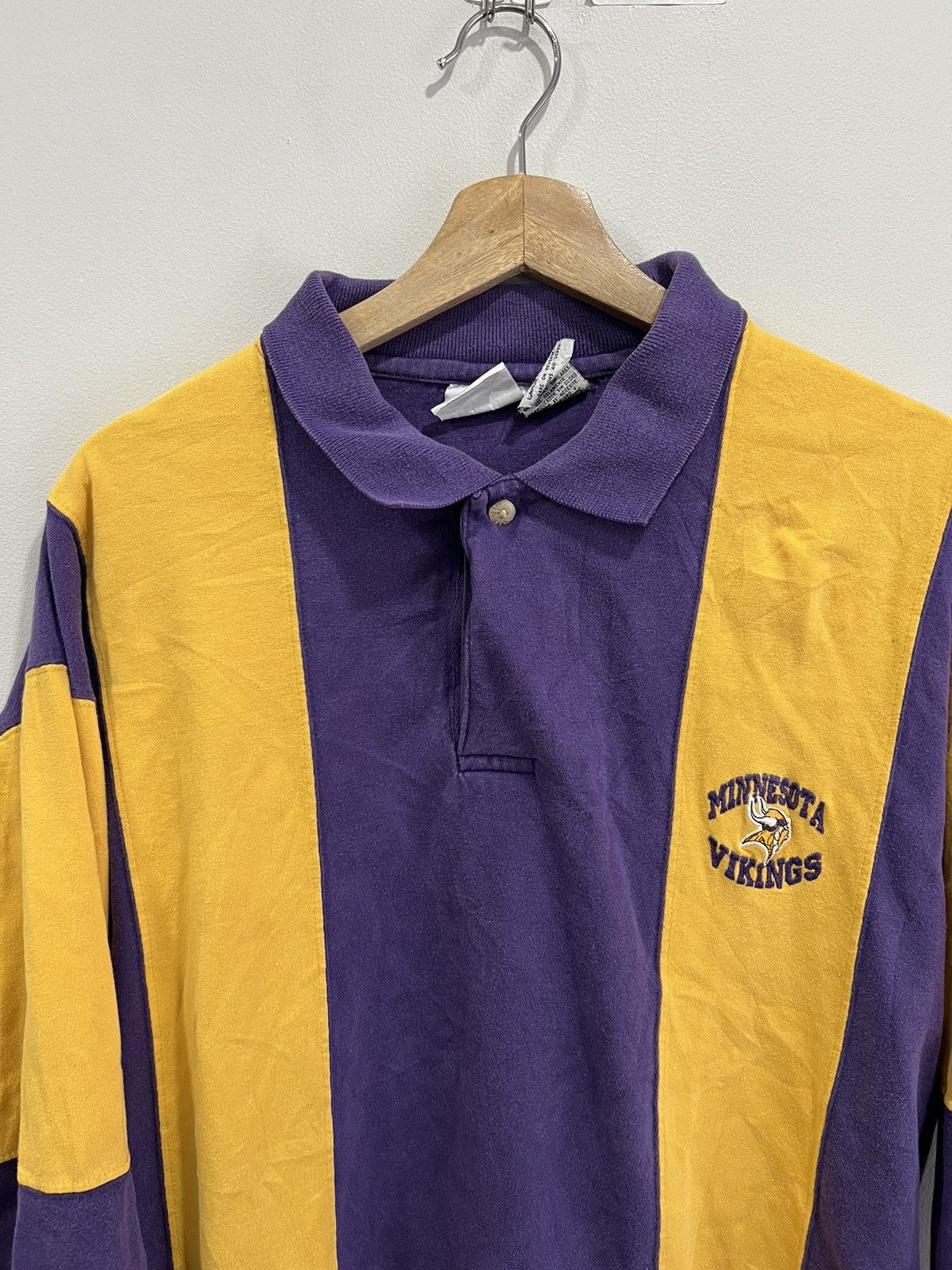 Vintage Vintage Minnesota Vikings Rugby Sweater longsleeve striped Size US L / EU 52-54 / 3 - 3 Thumbnail