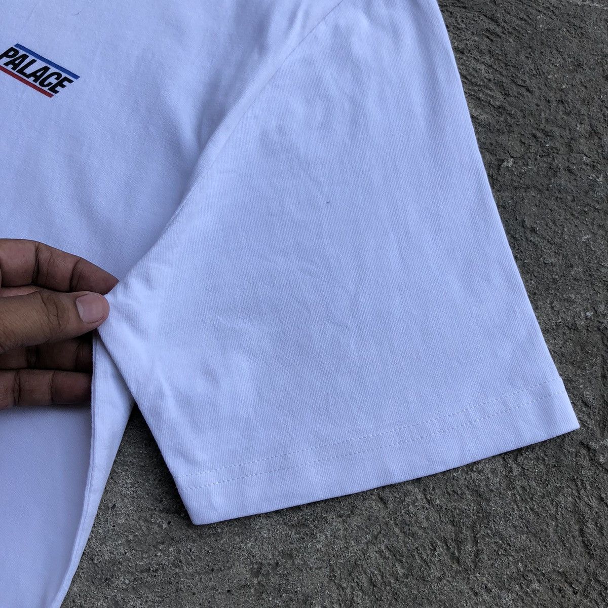 Palace Palace Basically A T-Shirt White Tee Size US L / EU 52-54 / 3 - 8 Thumbnail