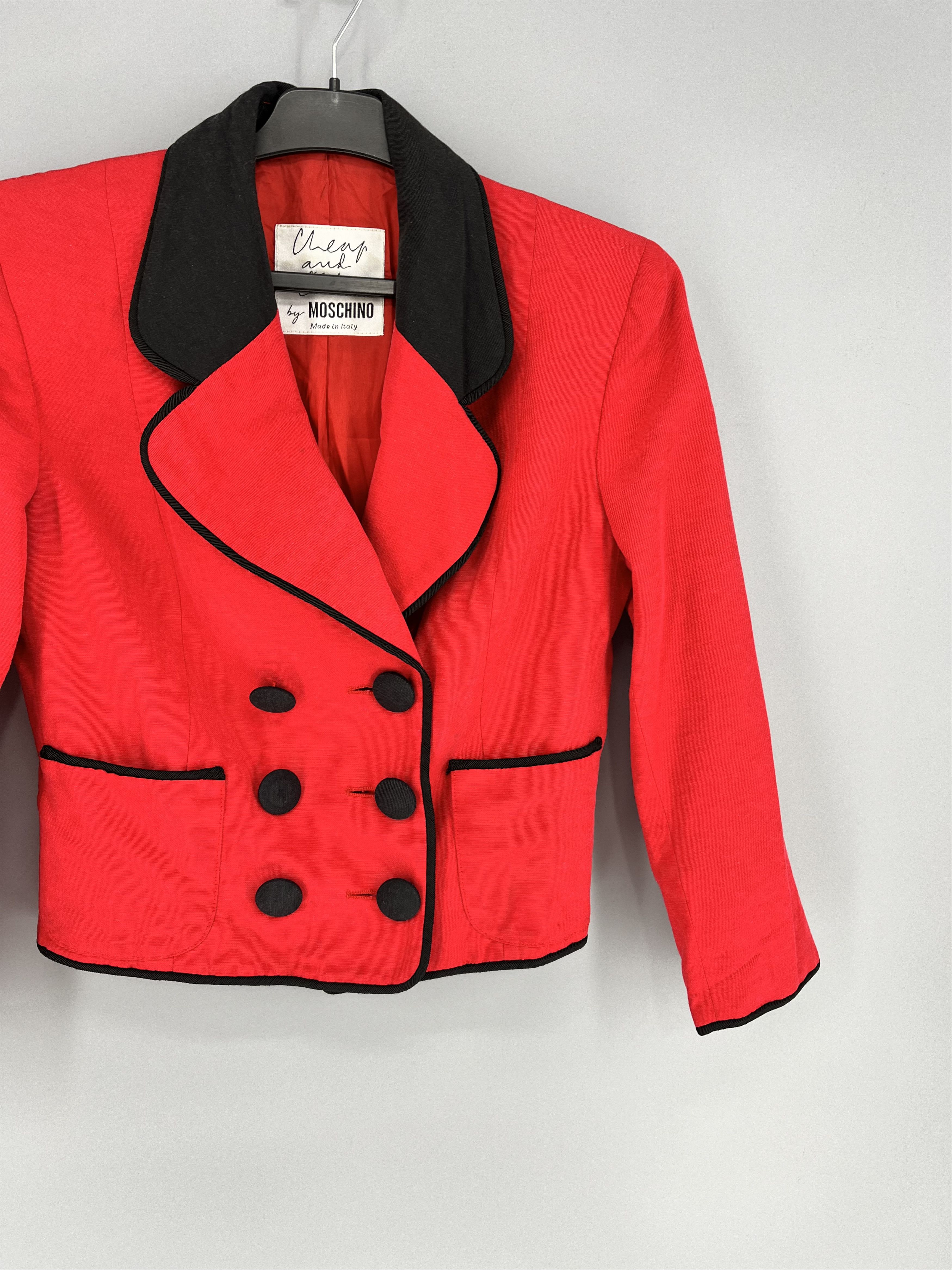 Moschino MOSCHINO Cheap and Chic 1990s Red Double Breast Crop Jacket Size M / US 6-8 / IT 42-44 - 5 Thumbnail