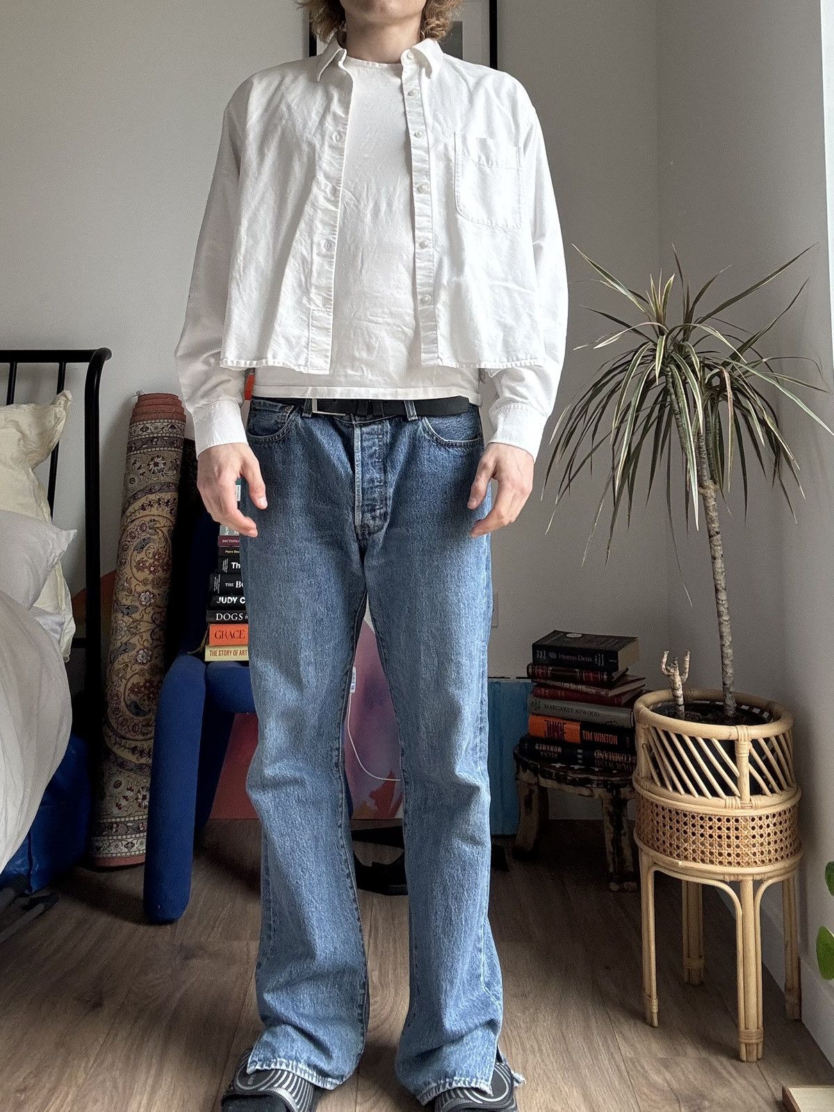 JW Anderson × Uniqlo JE Anderson collab button up cropped shirt Size L / US 10 / IT 46 - 1 Thumbnail