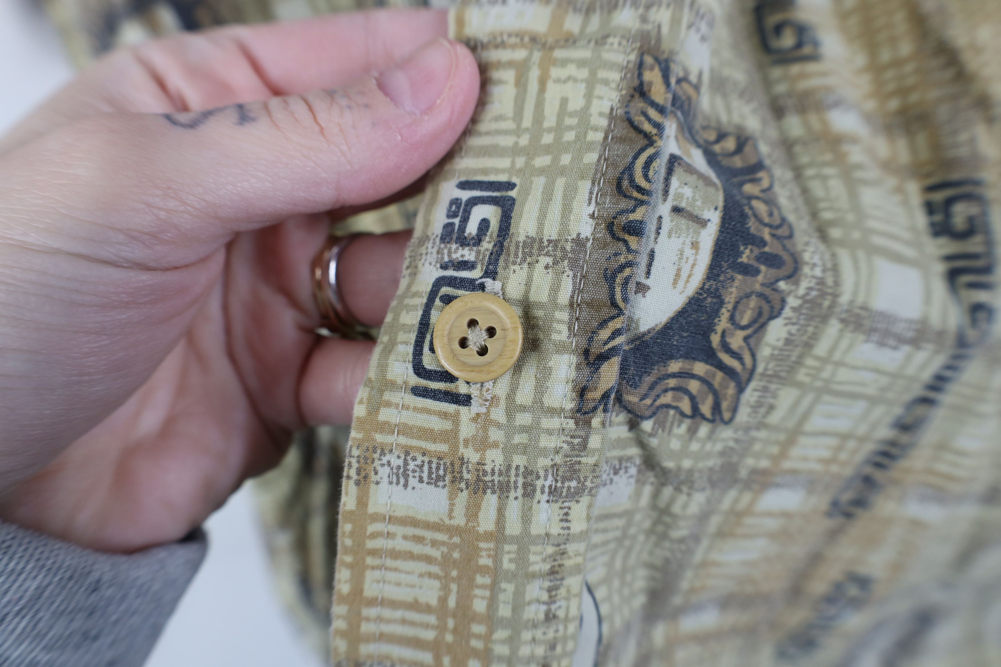 Vintage Vintage 90s Streetwear Surfboard Surfing Button Down Shirt Size US XL / EU 56 / 4 - 5 Thumbnail