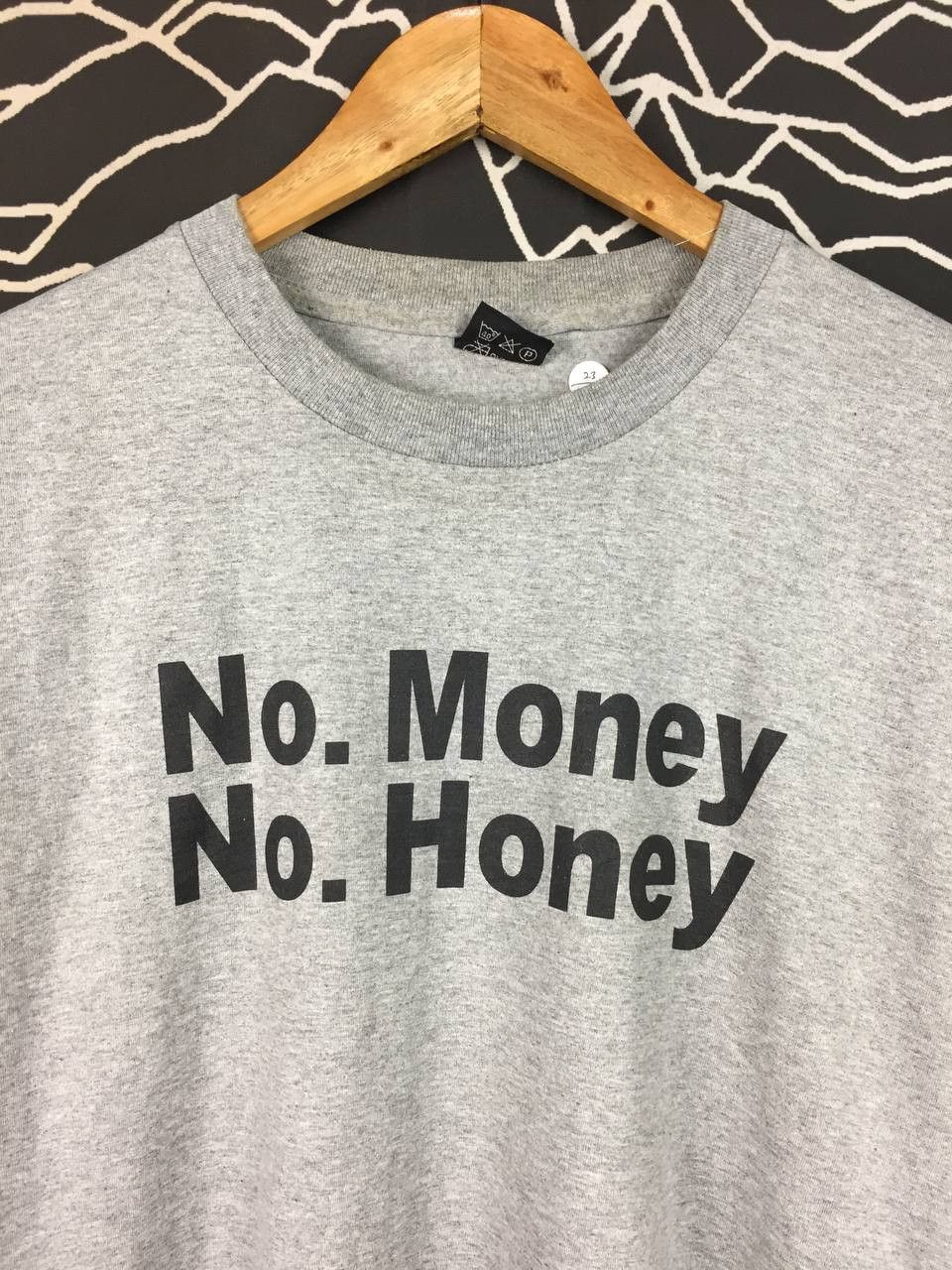 Vintage Vtg Funny T-Shirt No Money No Honey Graphic Tee Grey Size XL Size US XL / EU 56 / 4 - 3 Thumbnail