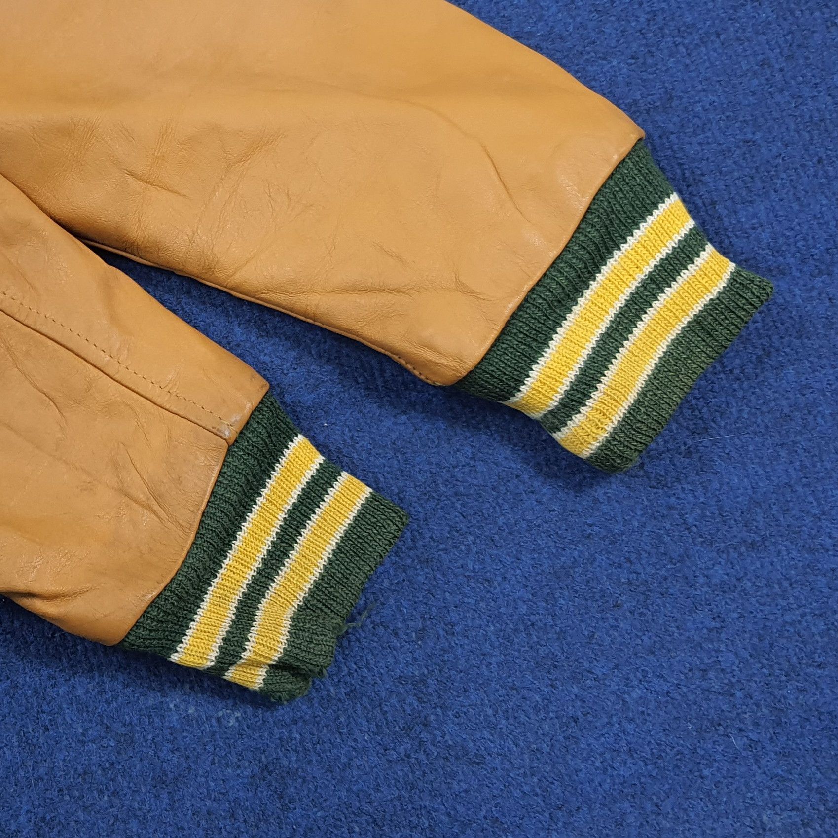 NEFF Vintage Neff Crystal Lake South Varsity Jacket C304N7 Size US M / EU 48-50 / 2 - 6 Thumbnail