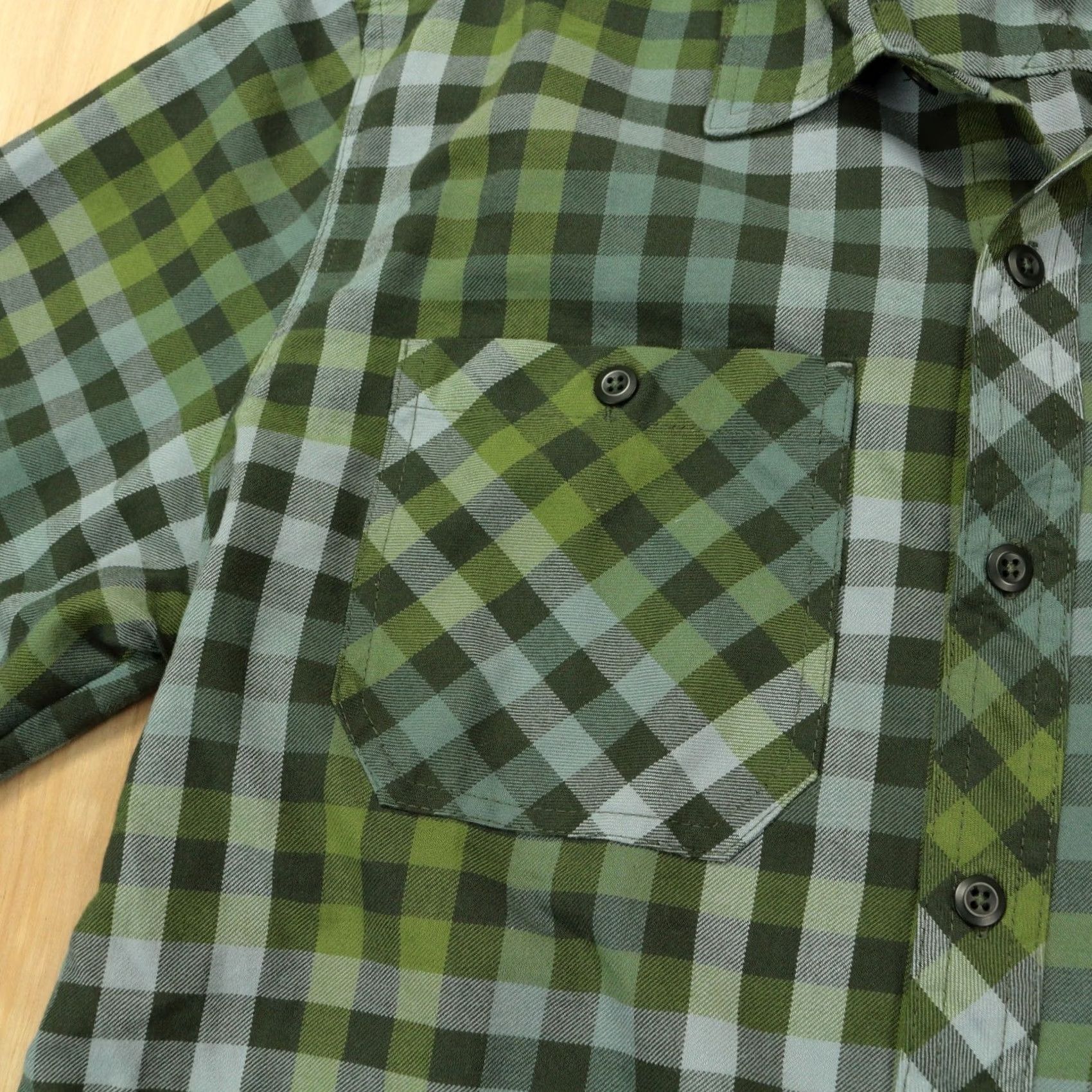 Vintage LL BEAN all mountain plaid twill shirt LARGE green plaid hiking outdoors Size US L / EU 52-54 / 3 - 3 Thumbnail
