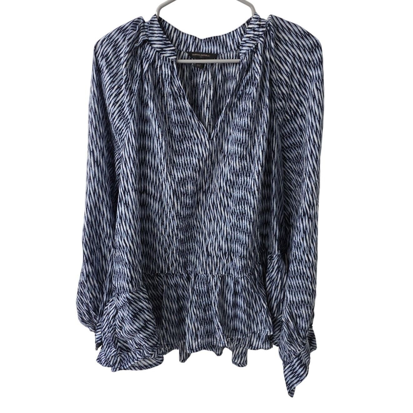 Banana Republic Banana Republic Tiered Ruffled Blouse Blue/White - Large Size L / US 10 / IT 46 - 1 Thumbnail