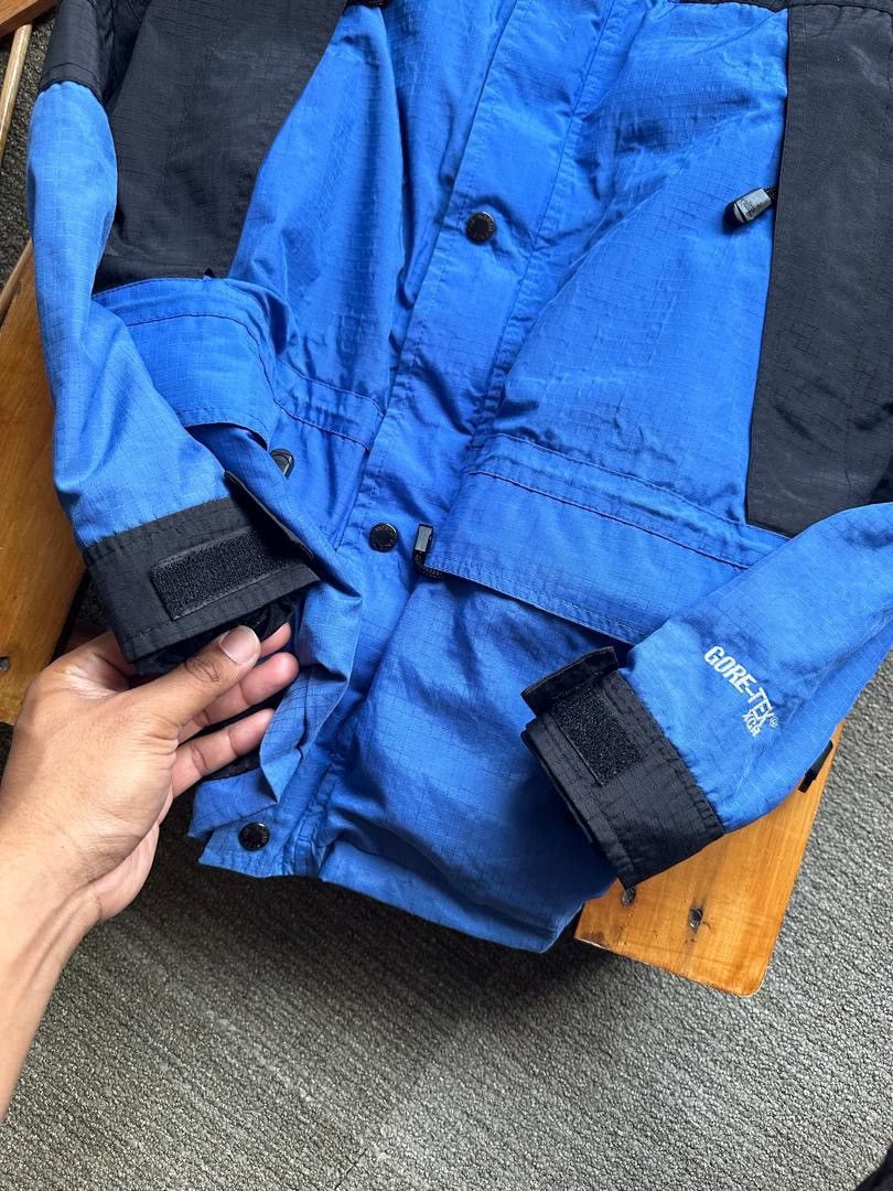 The North Face × Vintage THE NORTH FACE SUMMIT SERIES GORETEX JACKET Size US M / EU 48-50 / 2 - 6 Thumbnail