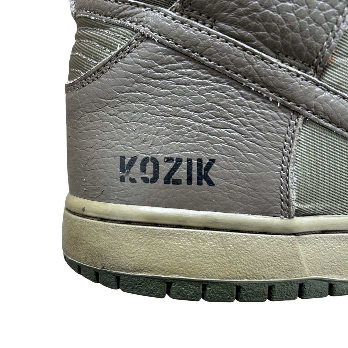 Nike Nike SB Dunk High Frank Kozik Sneaker Size 10 Size US 10 / EU 43 - 2 Thumbnail
