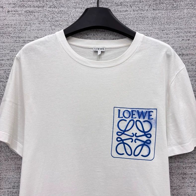 Loewe LOEWE Letter logo on white base short sleeve Size M / US 6-8 / IT 42-44 - 2 Thumbnail