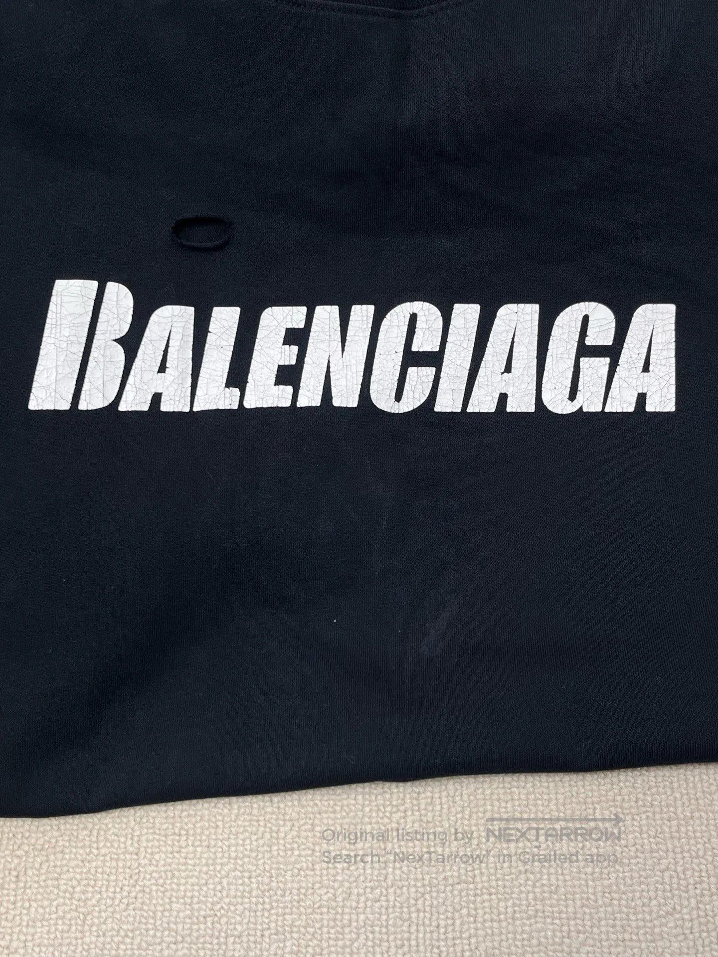 Balenciaga Balenciaga Logo Print Distressed Crew Neck T-shirt. Size US XS / EU 42 / 0 - 3 Thumbnail