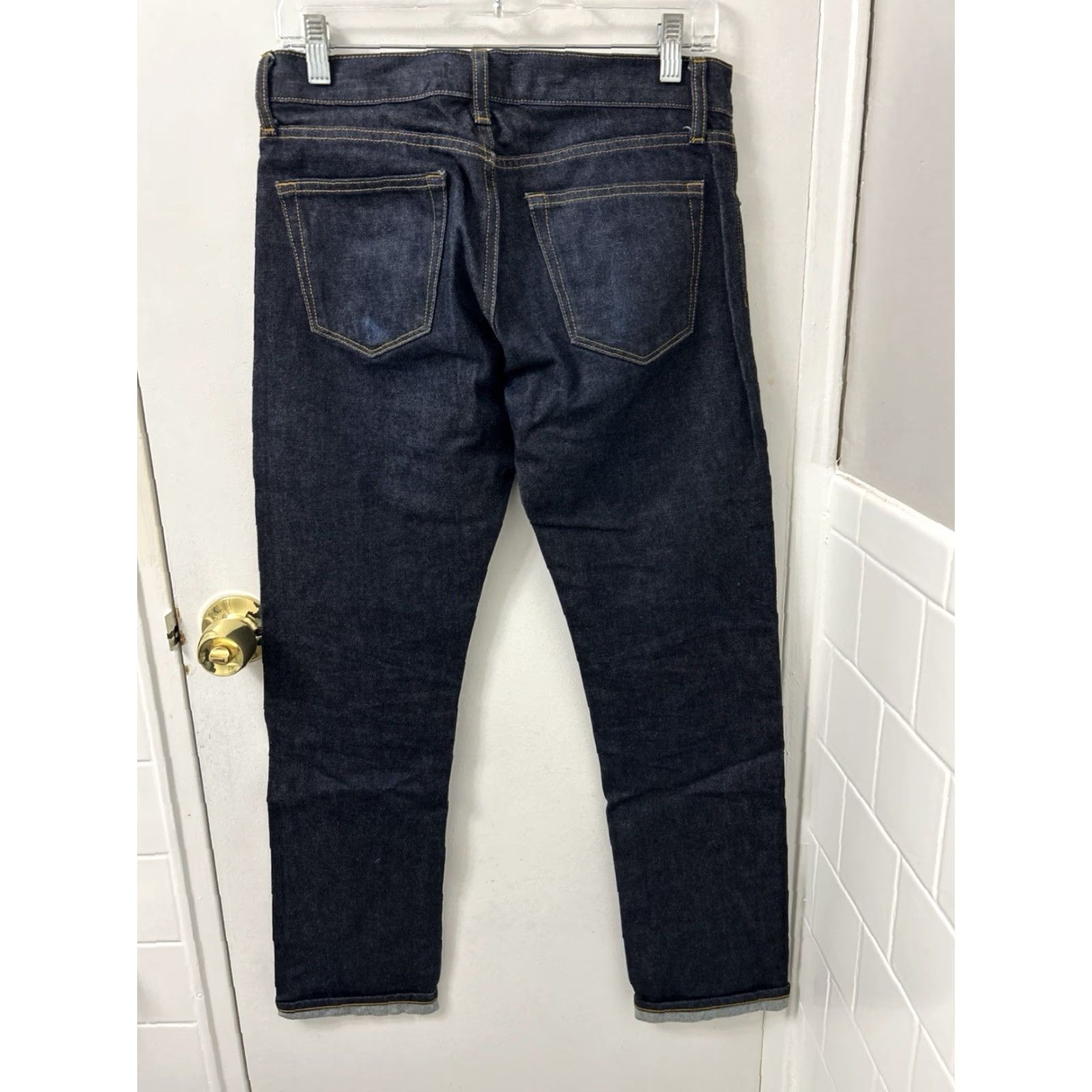 Uniqlo UNIQLO Jeans Slim Straight Fit Mens 29x32 Dark Wash Denim Blue 5-Pocket Zipper Button Logo Slim Straight Style Straight Fit Jeans Mens Size US 29 - 7 Thumbnail