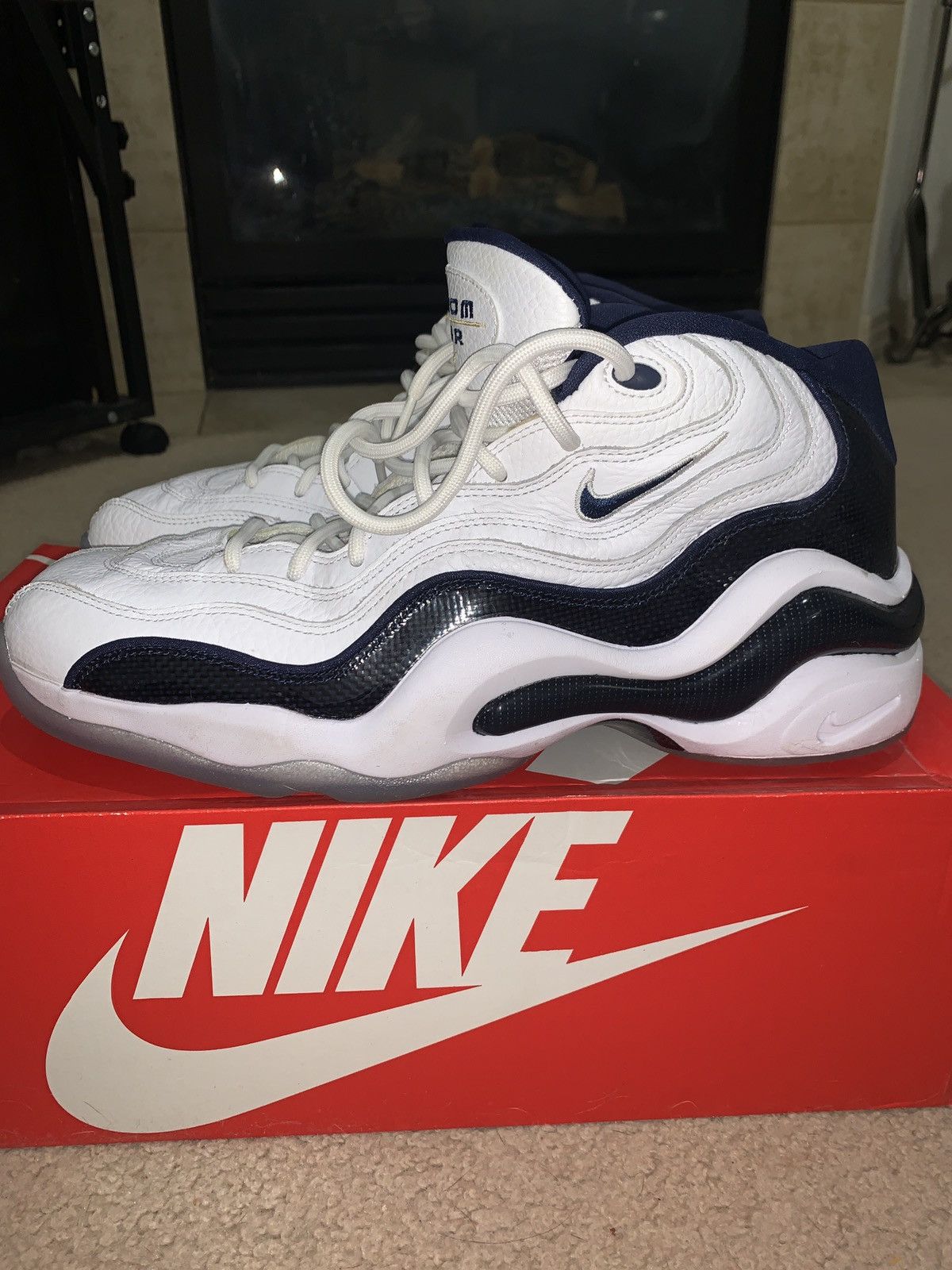 Nike Air Zoom Flight 96 Olympic Penny Hardaway Size US 11 / EU 44 - 12 Thumbnail