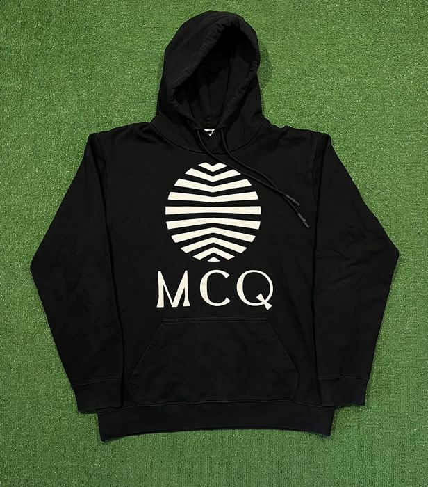 Alexander mcqueen best sale hoodie black