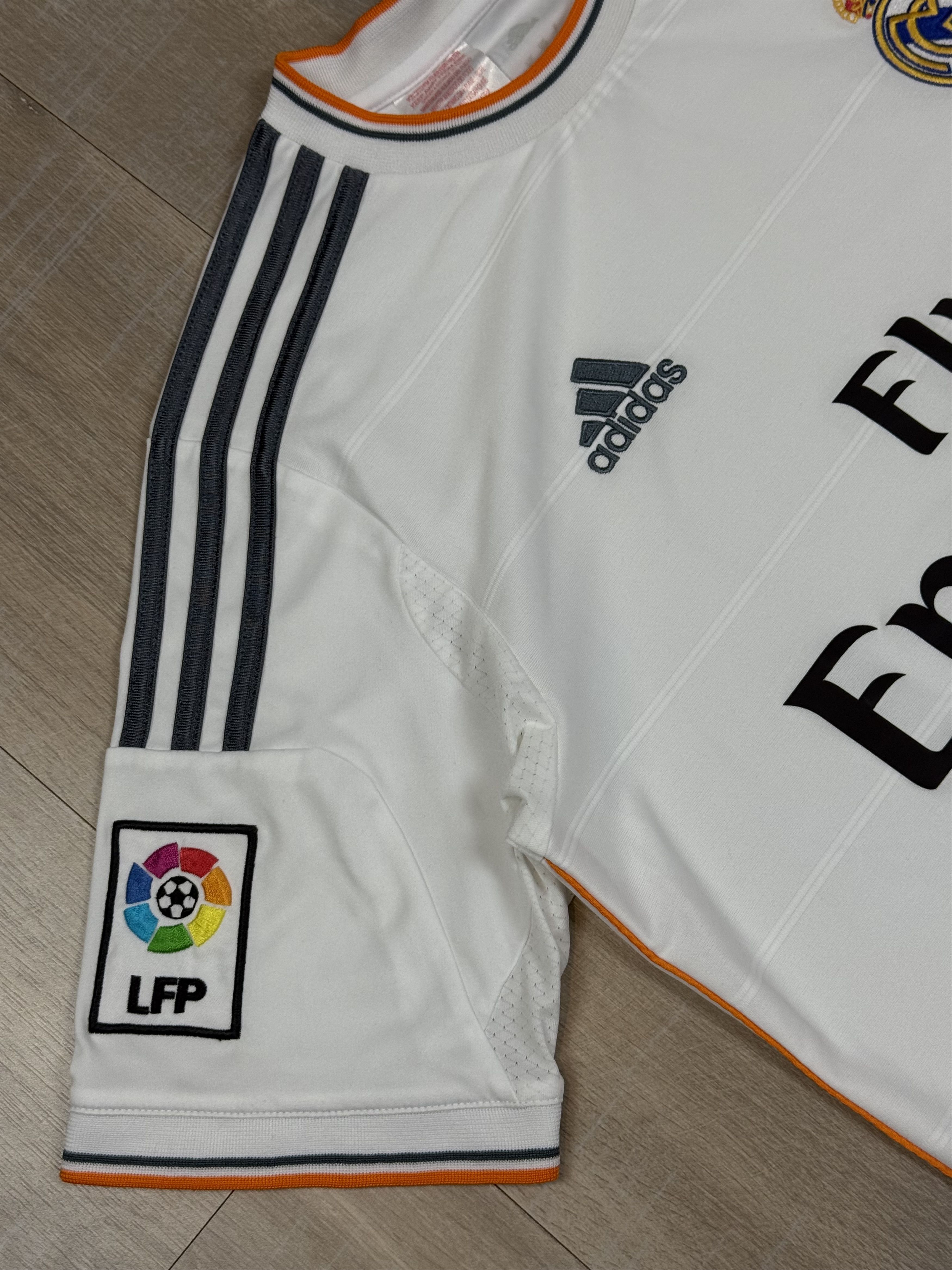 Adidas Adidas Real Madrid 2013/2014 Soccer Jersey Home Football Size US M / EU 48-50 / 2 - 5 Thumbnail