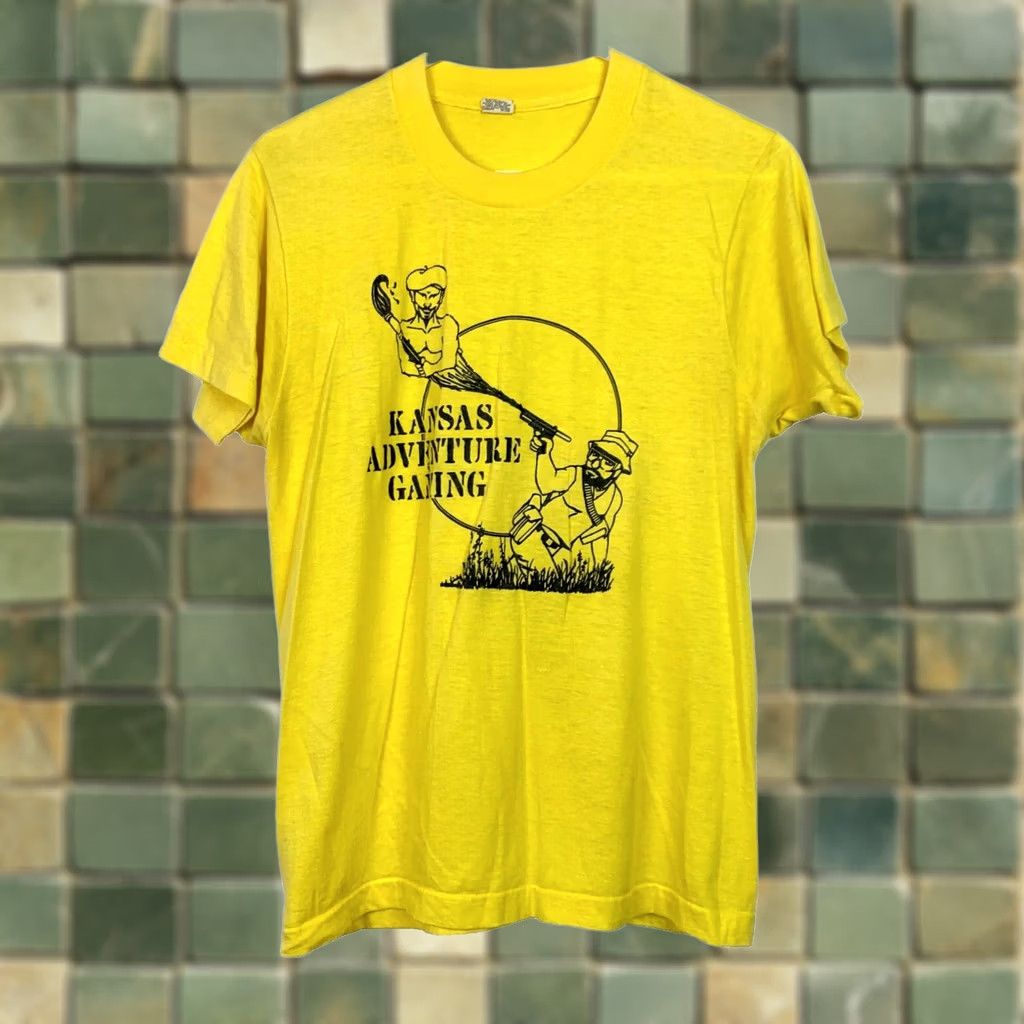 Vintage VINTAGE Screen Stars Kansas Adventure Gaming Graphic Tee Shirt Mens Large Yellow Size US L / EU 52-54 / 3 - 1 Thumbnail