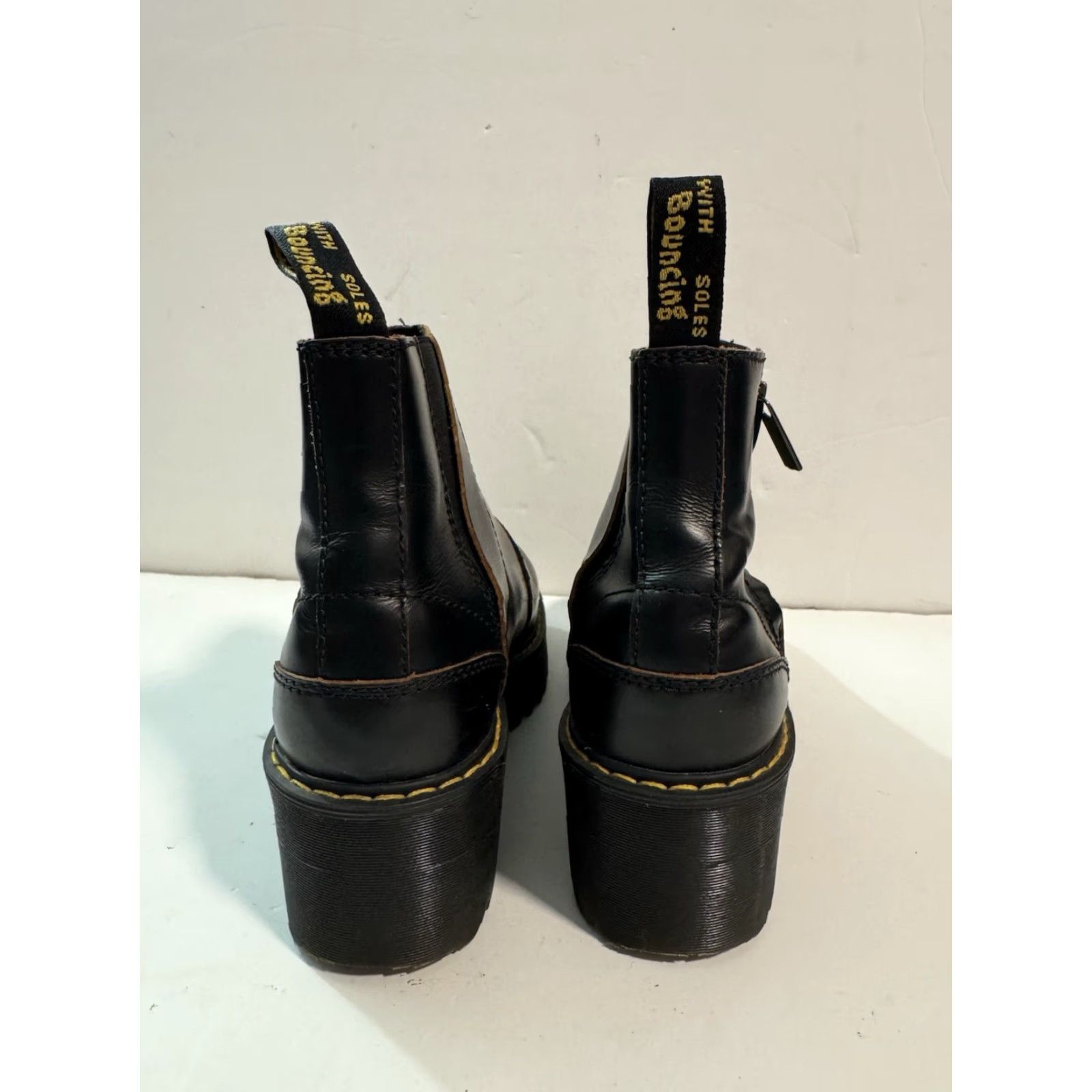 Dr. Martens Dr. Martens Boots Women US 7 Black Smooth Leather Platform Chunky Zip Rometty II Y2K Size US 5 / IT 35 - 5 Thumbnail