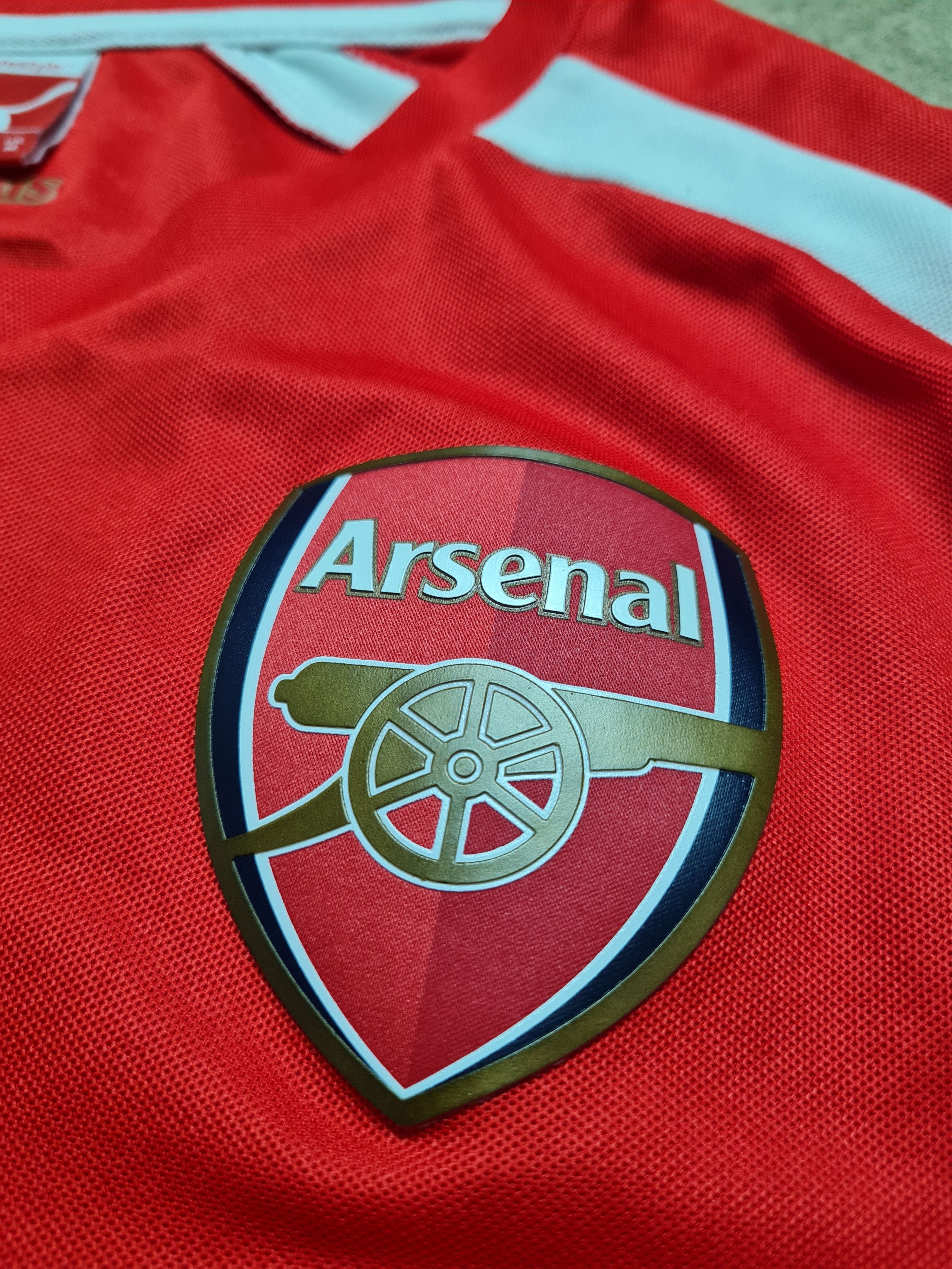 Puma Jersey Alexis Sanchez Arsenal London 2015 Puma Soccer Shirt Size US M / EU 48-50 / 2 - 20 Thumbnail