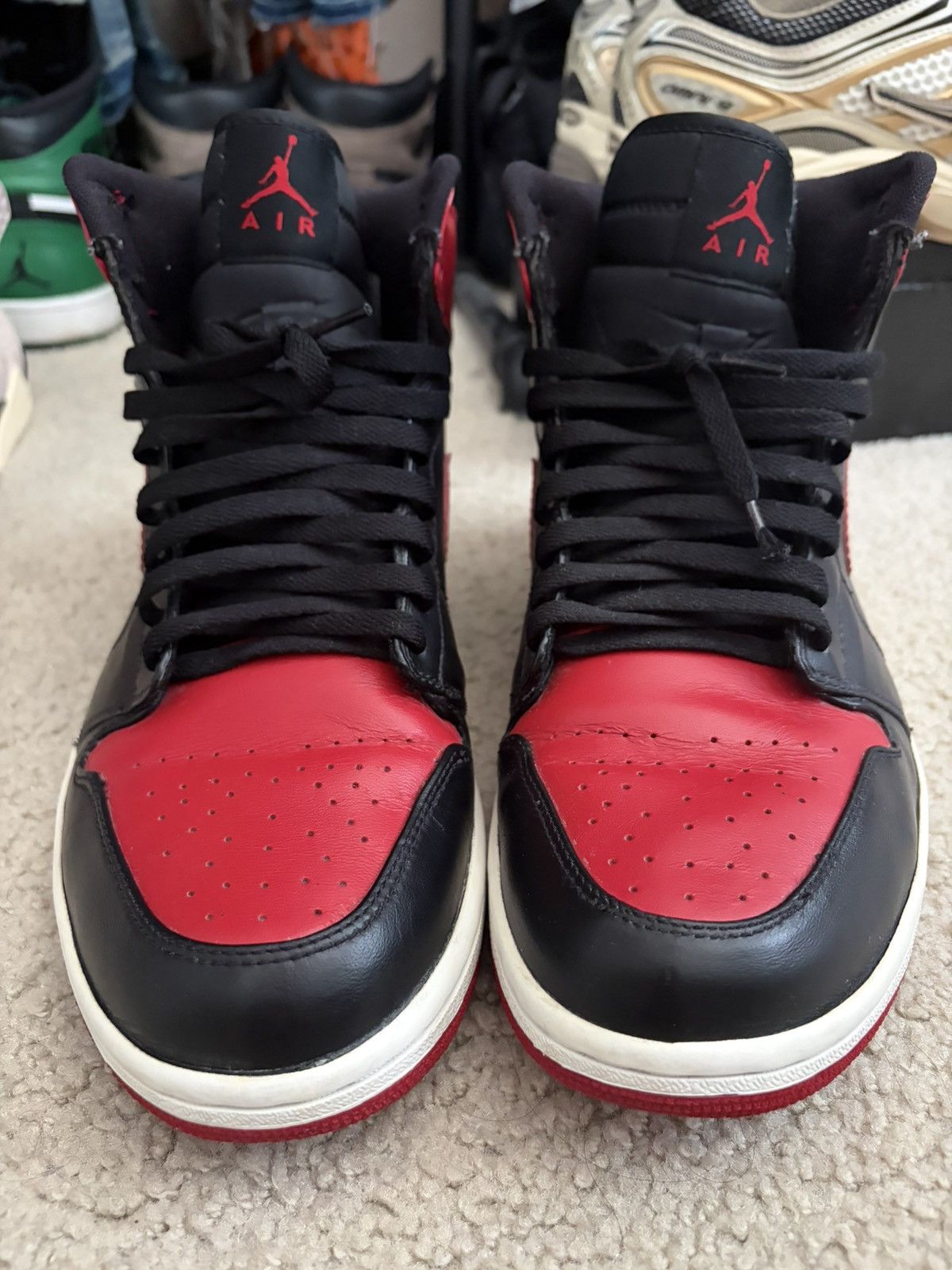 Jordan Brand Air Jordan 1 High Retro DMP Chicago Bulls 2009 Bred VNDS Size US 11 / EU 44 - 15 Thumbnail