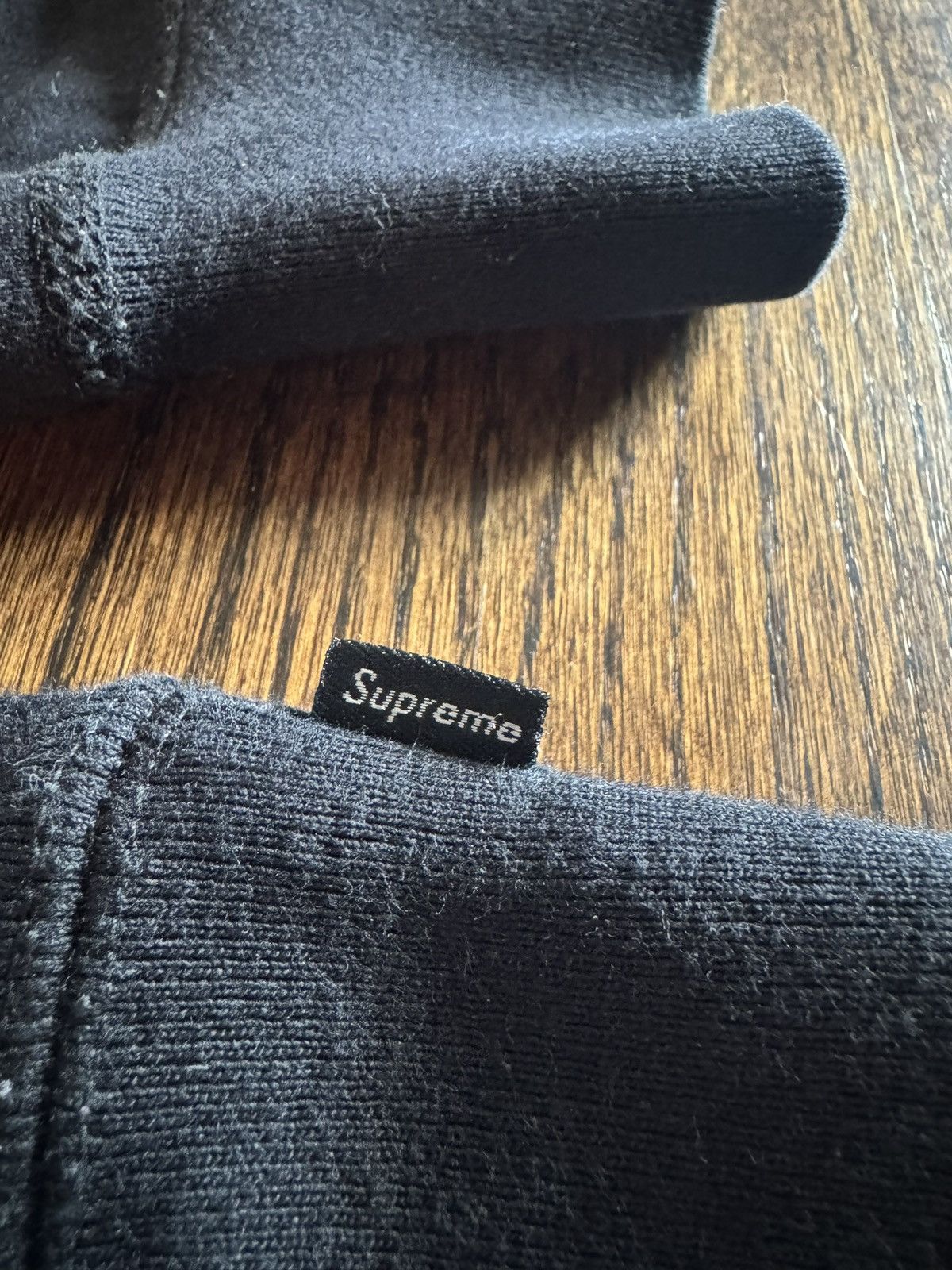 Supreme Supreme FW 17 Box Logo Hoodie Lime Green on Black Size US M / EU 48-50 / 2 - 3 Thumbnail