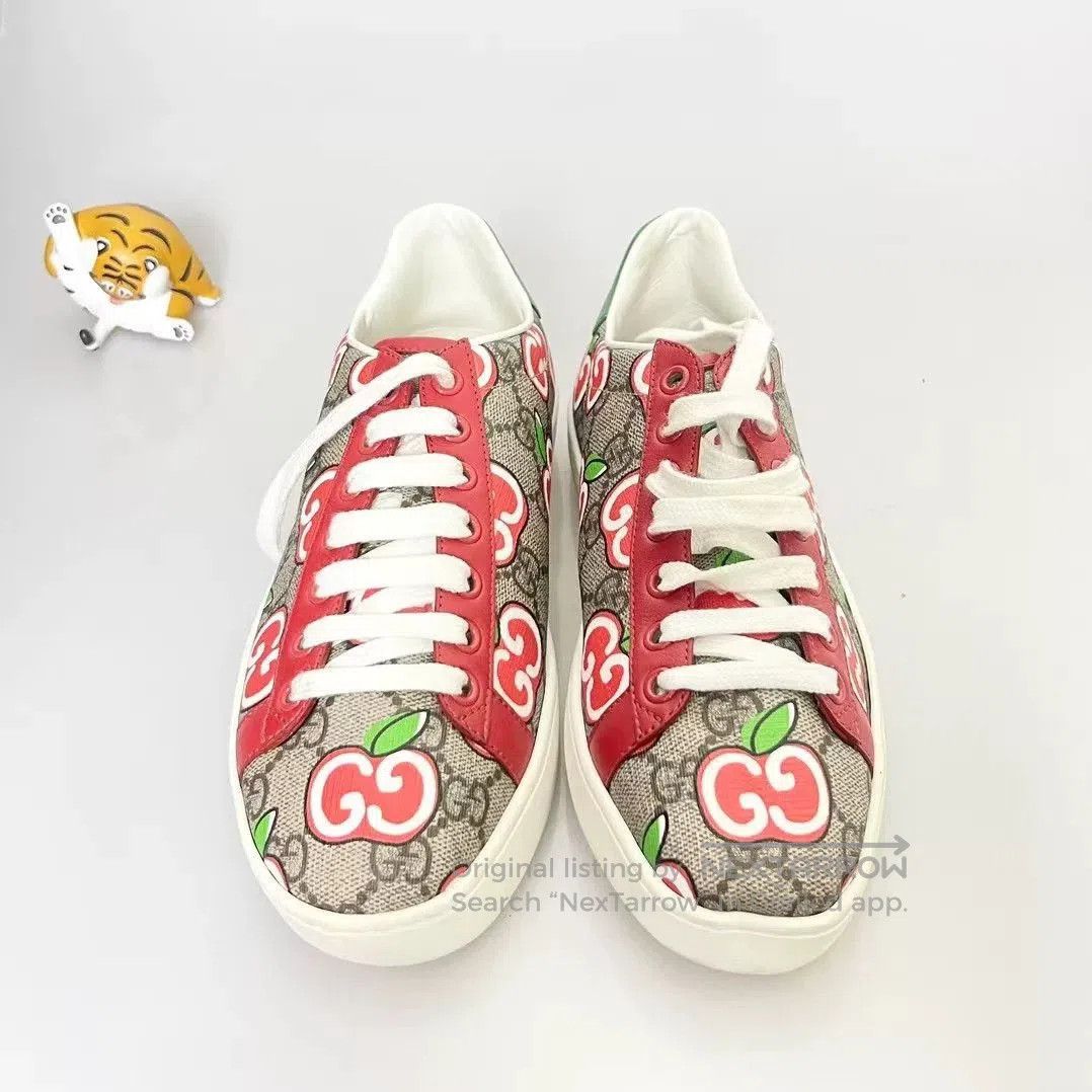 Gucci Gucci Apple Print Sneakers. Size US 5 / IT 35 - 1 Thumbnail