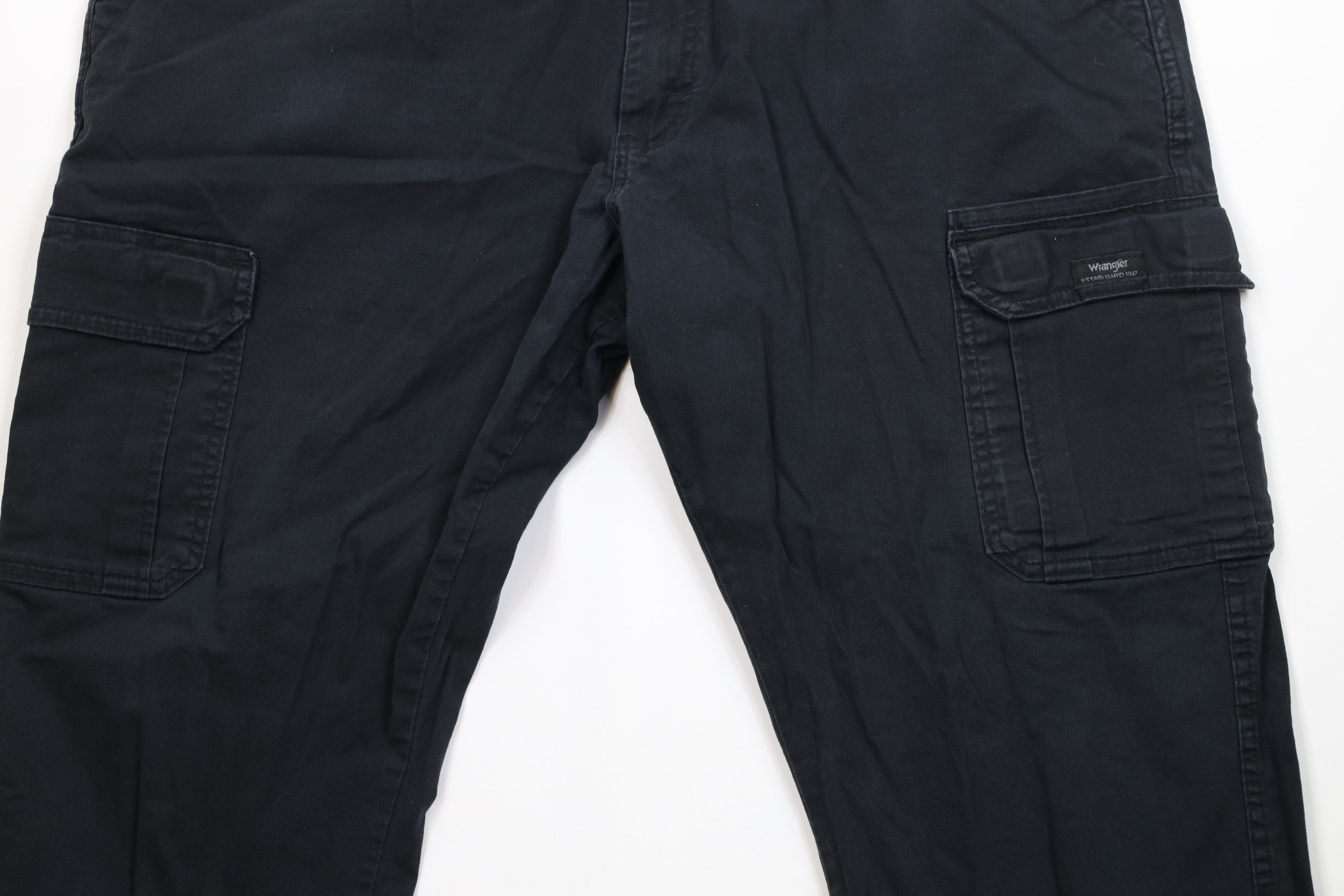 Wrangler Vintage Y2K Wrangler Relaxed Wide Leg Cargo Pants Black Size US 40 / EU 56 - 3 Thumbnail