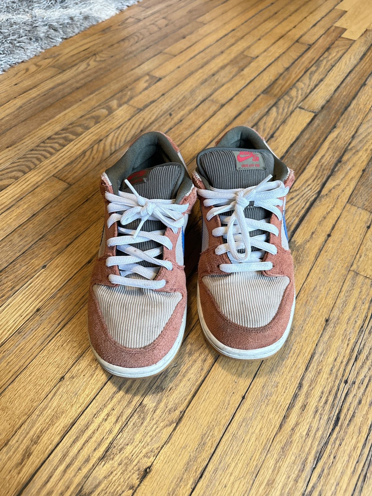 Nike Nike SB Dunk Low Corduroy Dusty Peach Size US 9.5 / EU 42-43 - 5 Thumbnail